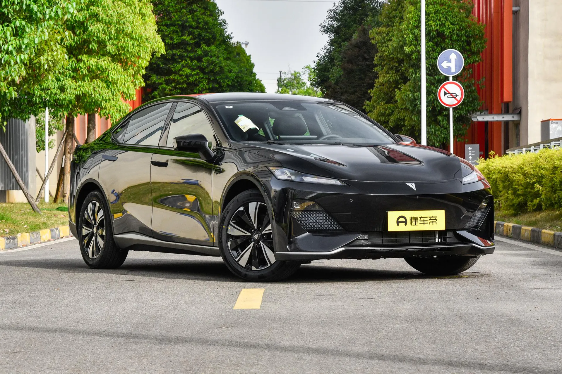  SL03 Facelift 140
