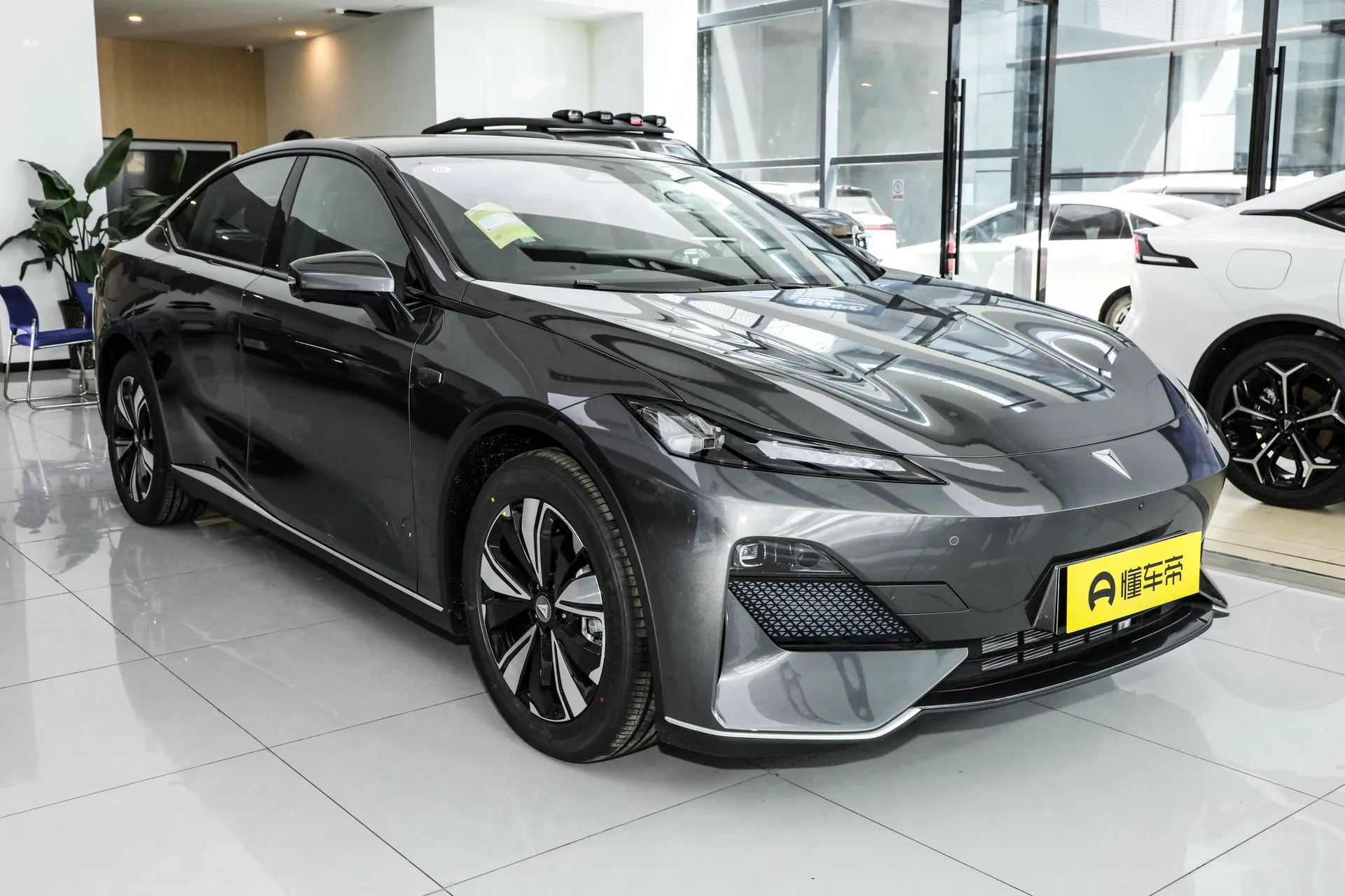  SL03 Facelift 140