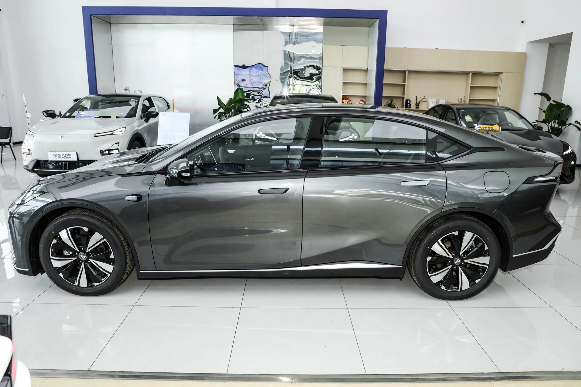  SL03 Facelift 140
