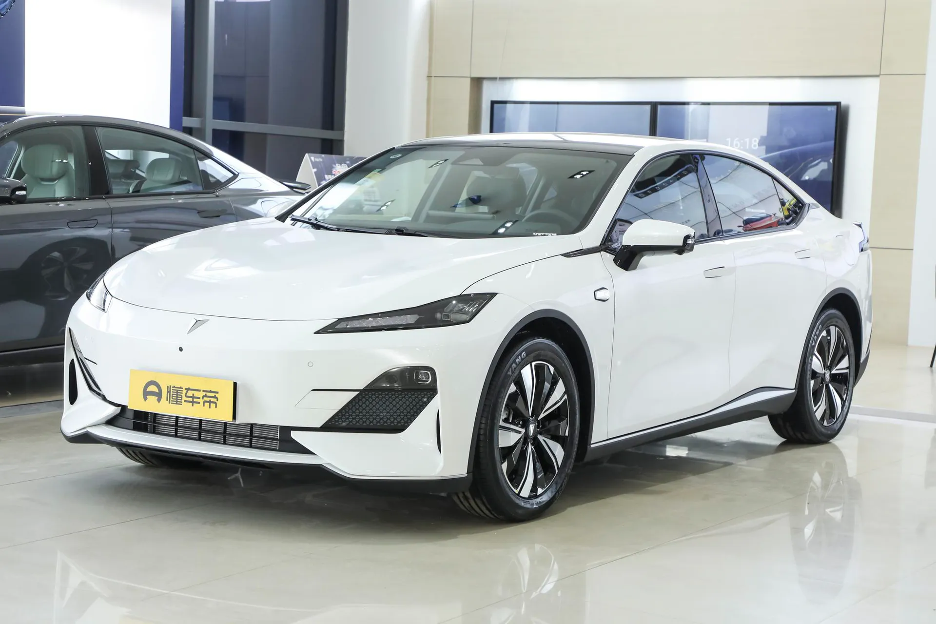  SL03 Facelift 140