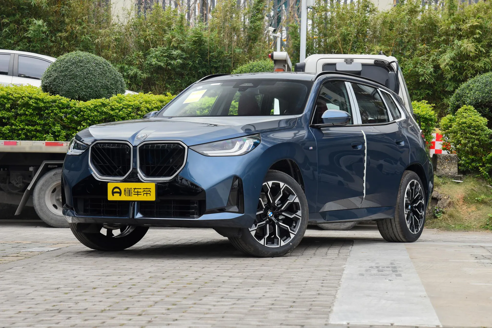  X3 xDrive 30 L Leading M Sport Night Package