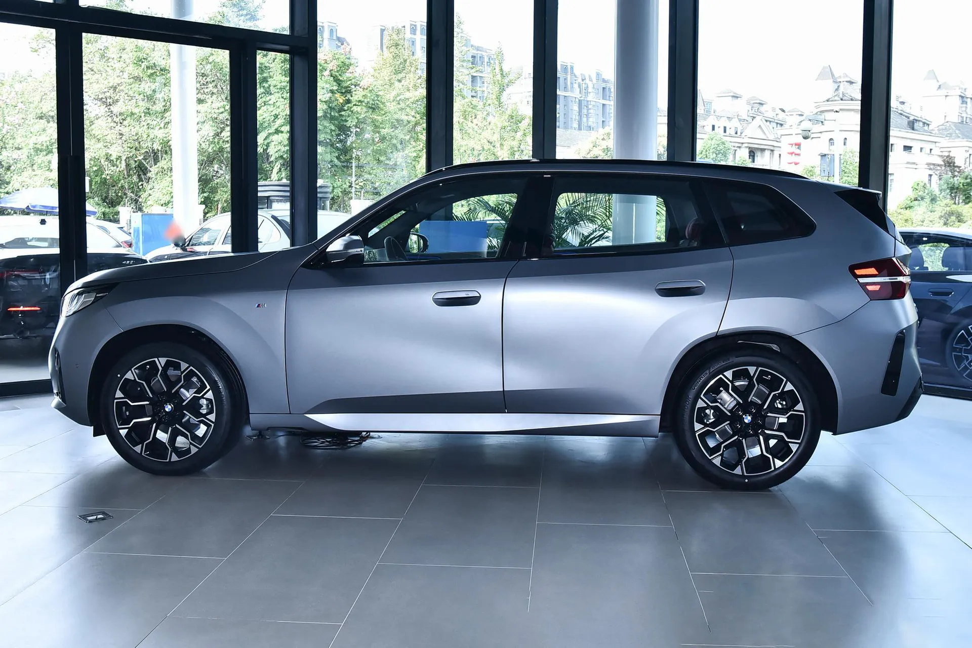  X3 xDrive 30 L Leading M Sport Night Package