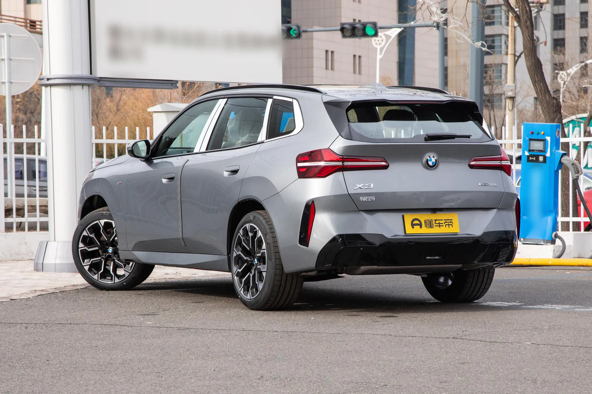  X3 xDrive 30 L Leading M Sport Night Package