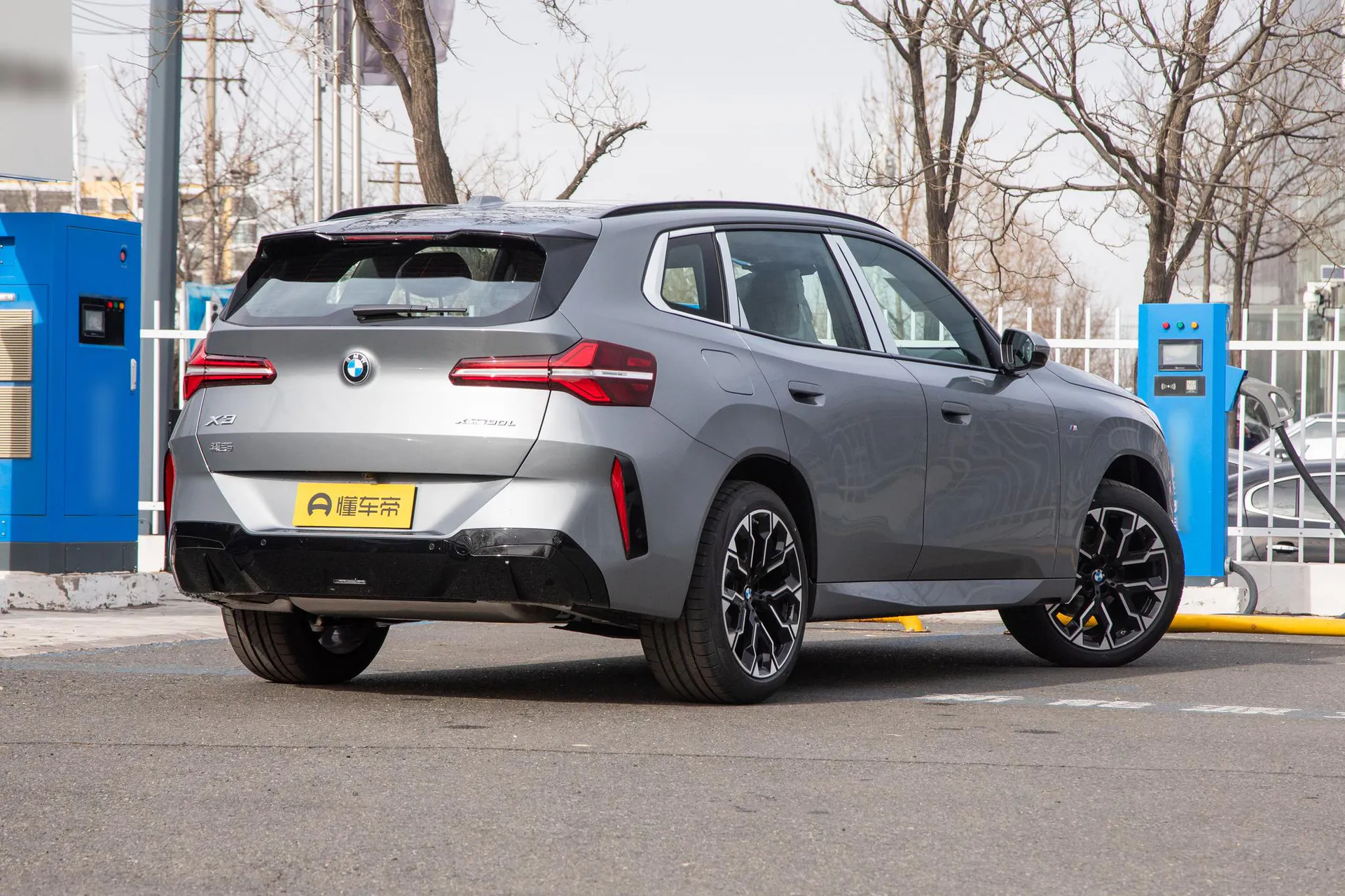  X3 xDrive 30 L Leading M Sport Night Package