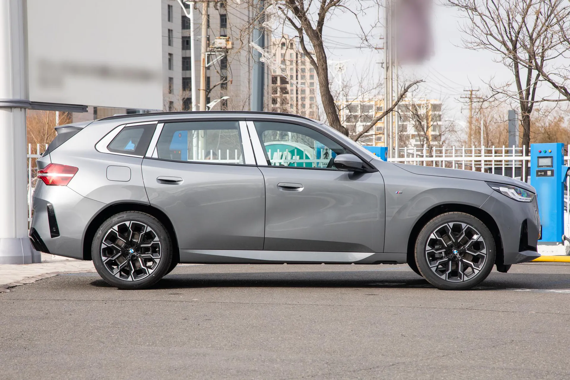  X3 xDrive 30 L Leading M Sport Night Package