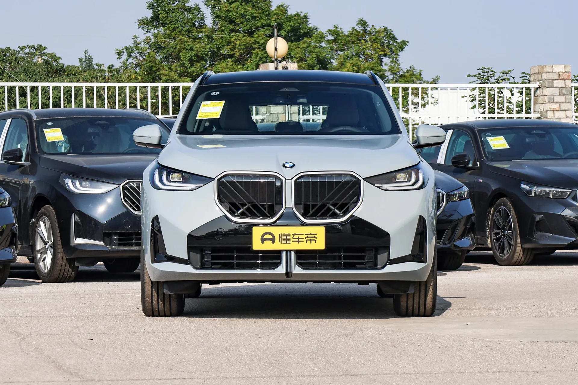  X3 xDrive 30 L Leading M Sport Night Package