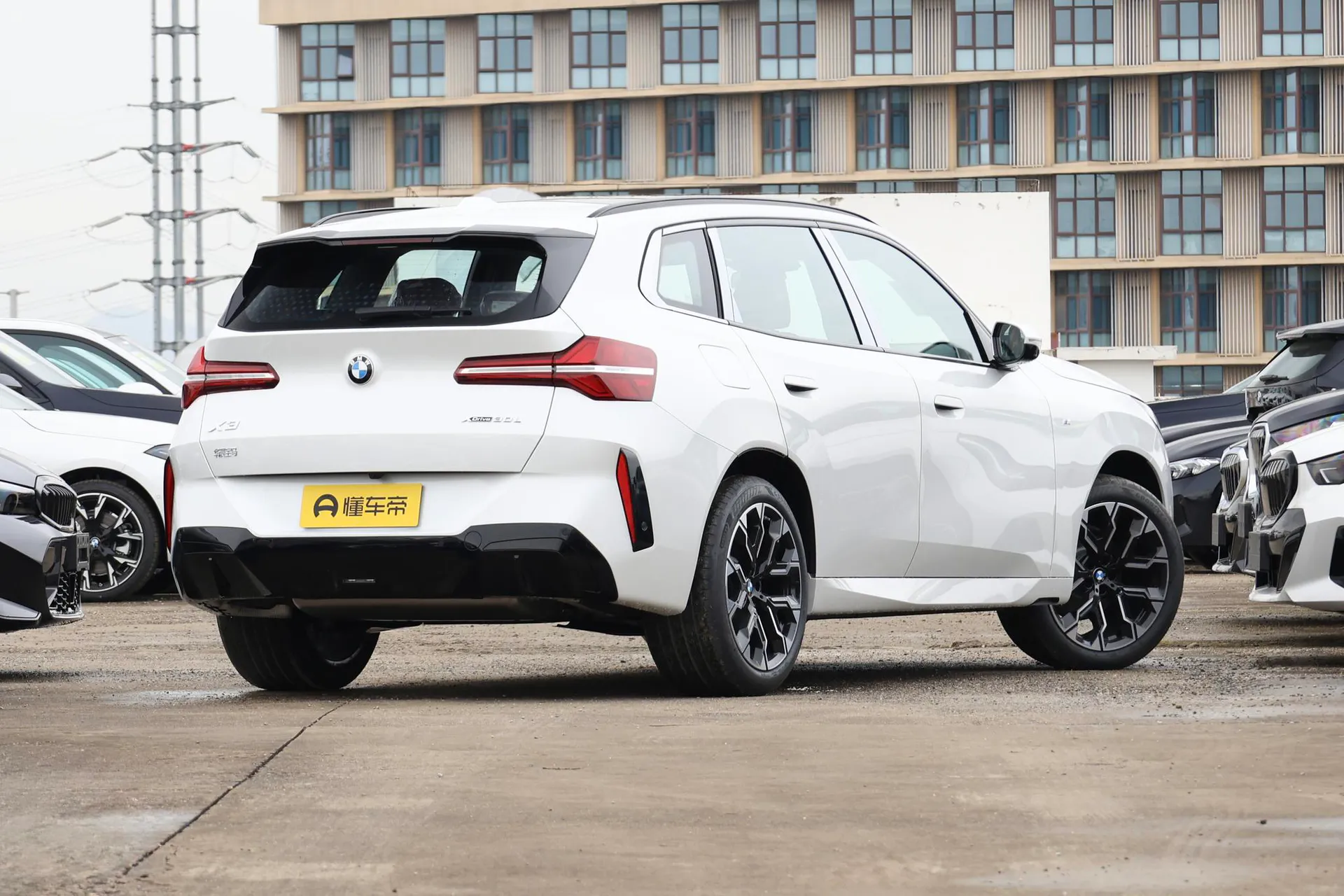  X3 xDrive 30 L Leading M Sport Night Package