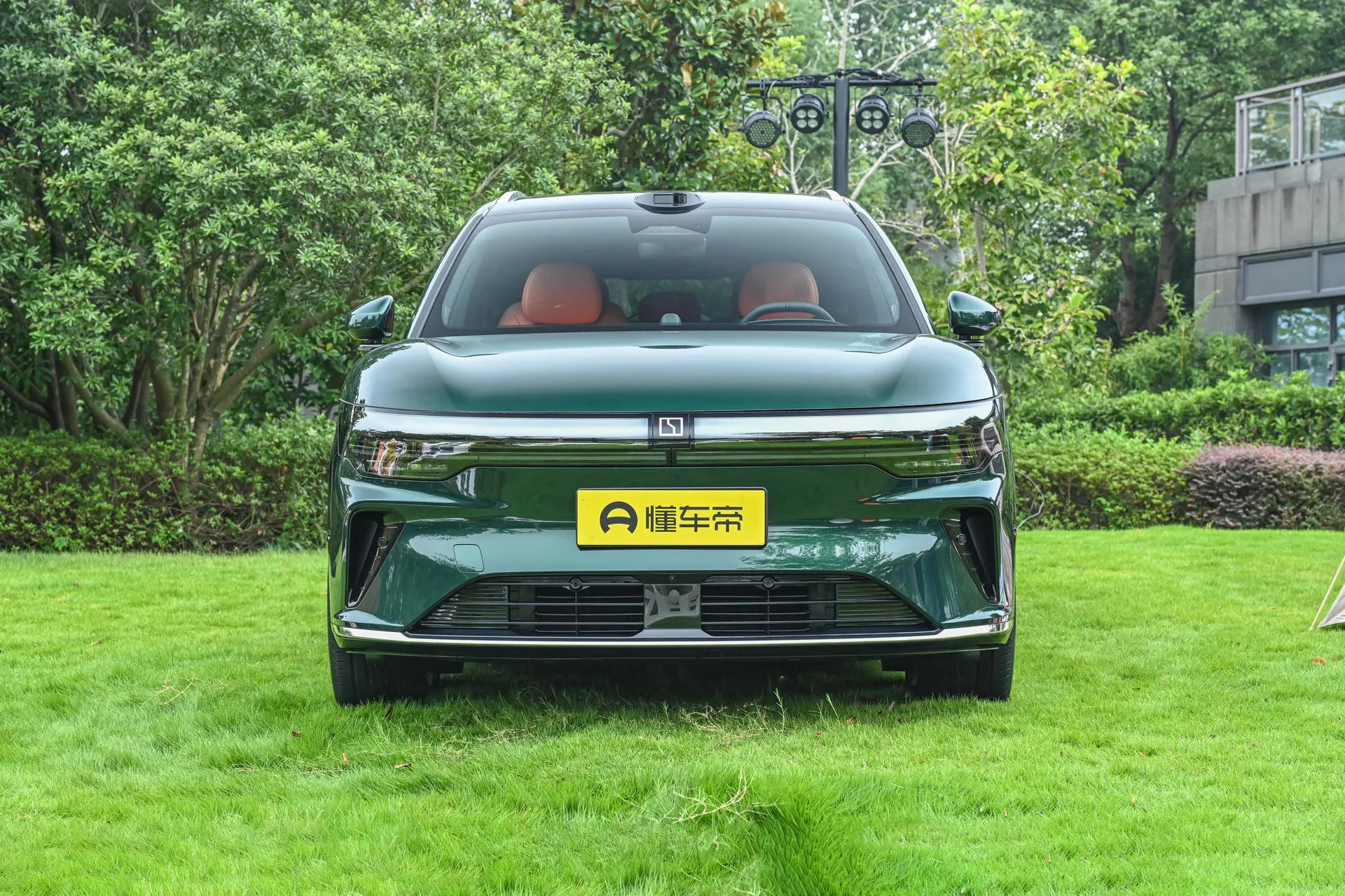  7X 103kWh AWD Ultra