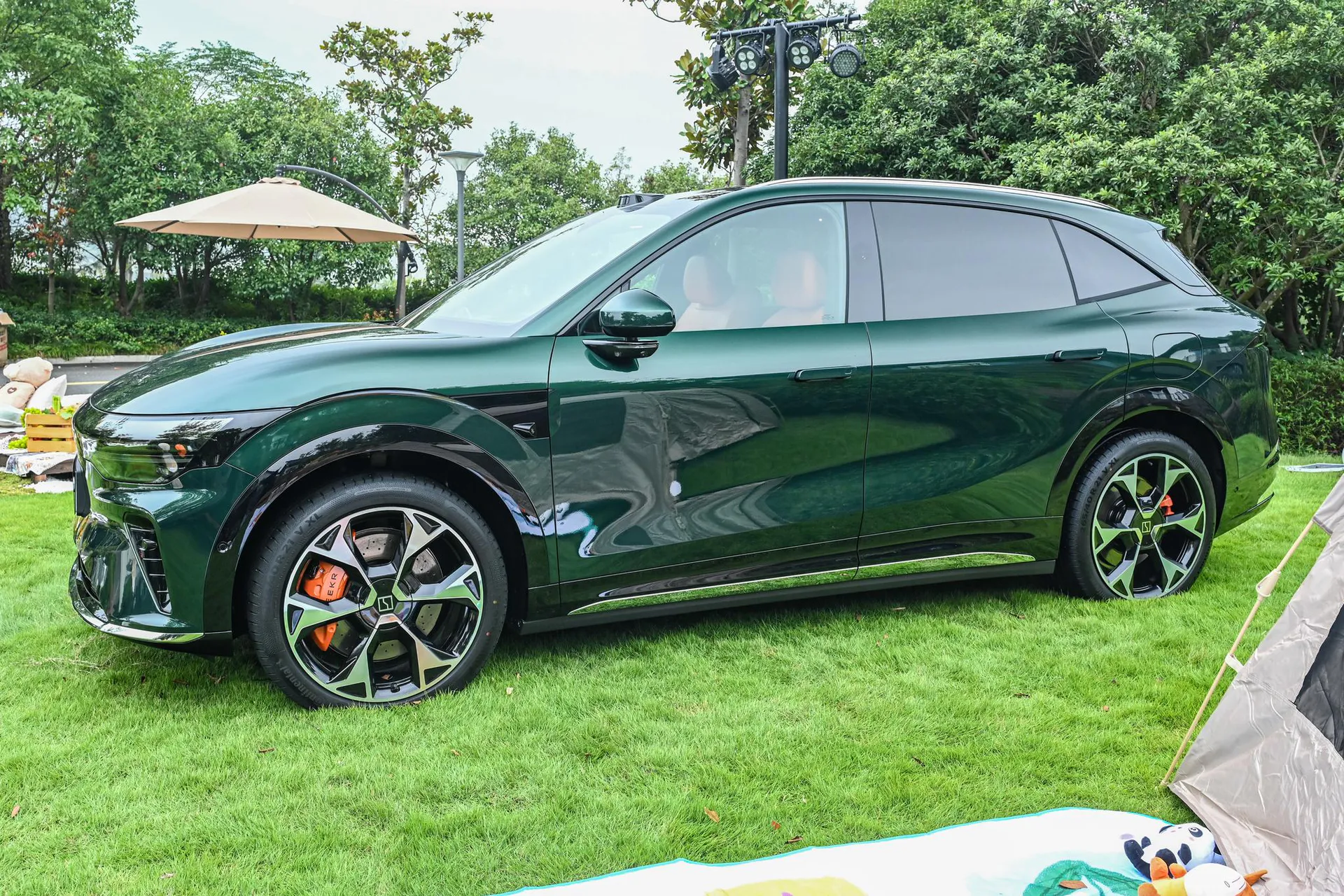  7X 103kWh AWD Ultra