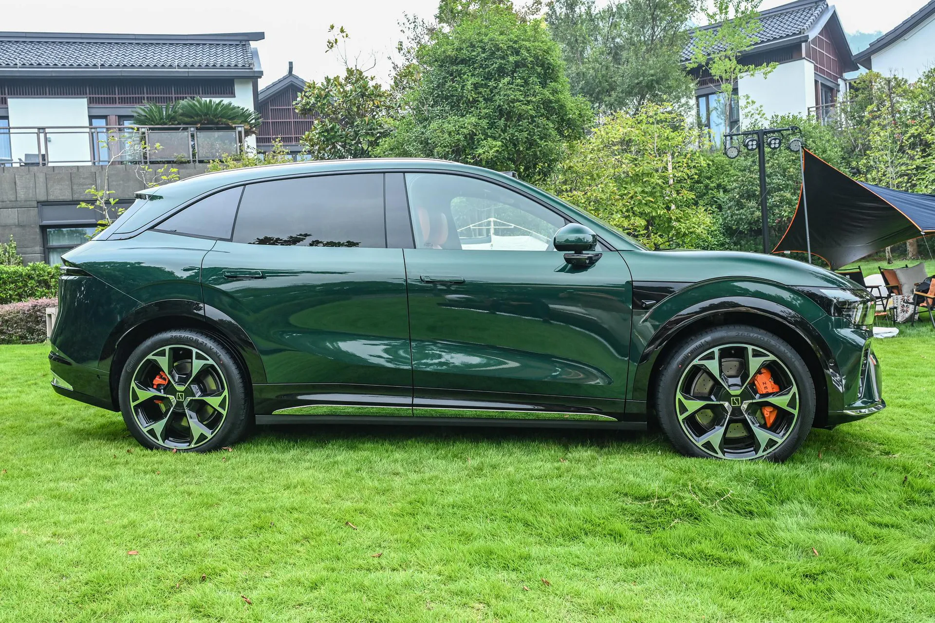  7X 103kWh AWD Ultra
