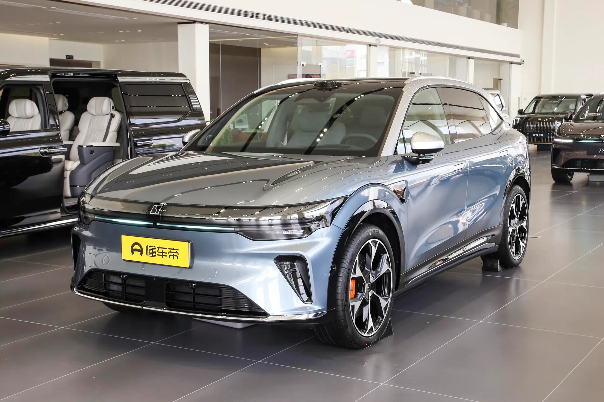  7X 103kWh AWD Ultra