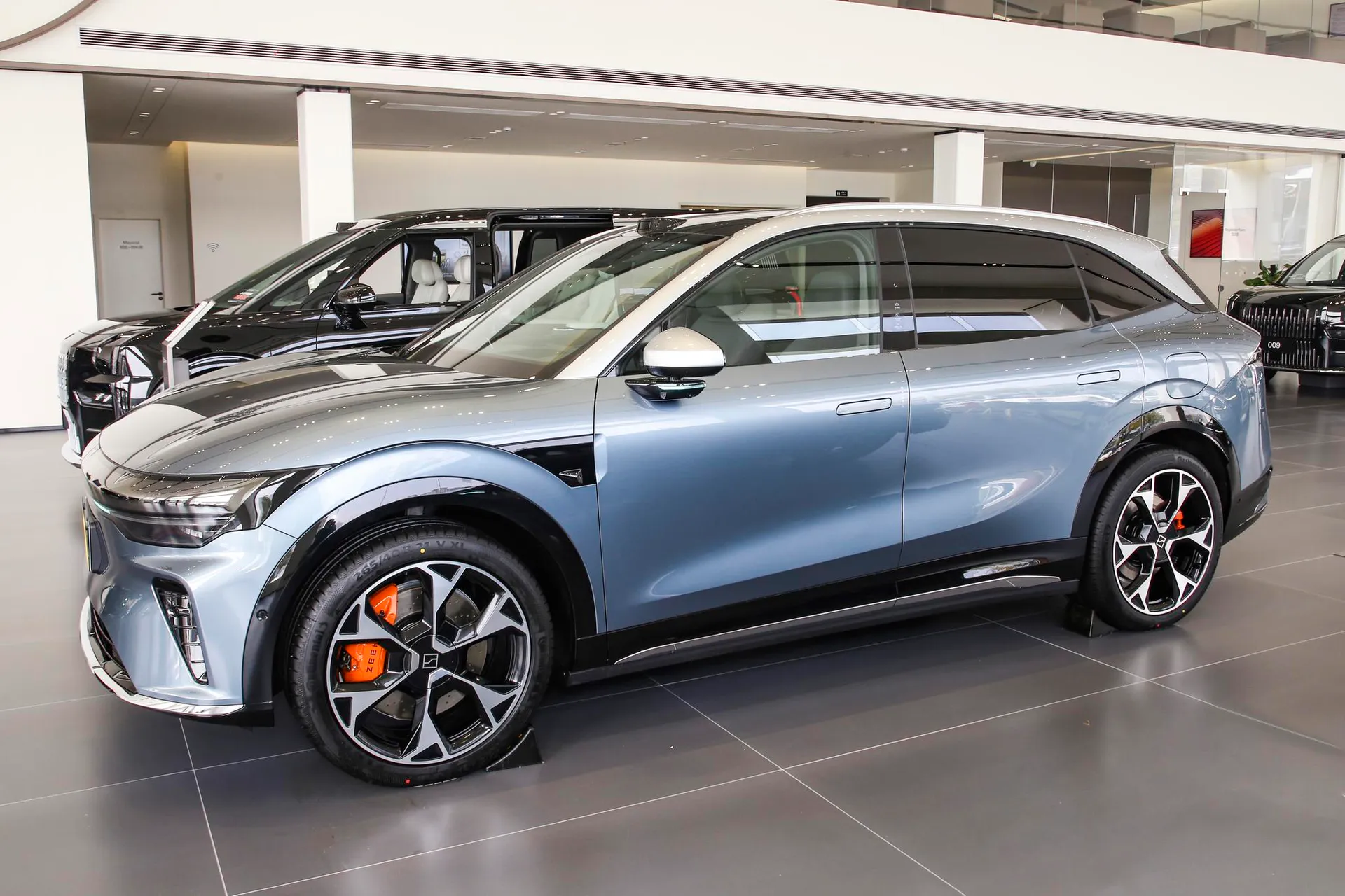  7X 103kWh AWD Ultra