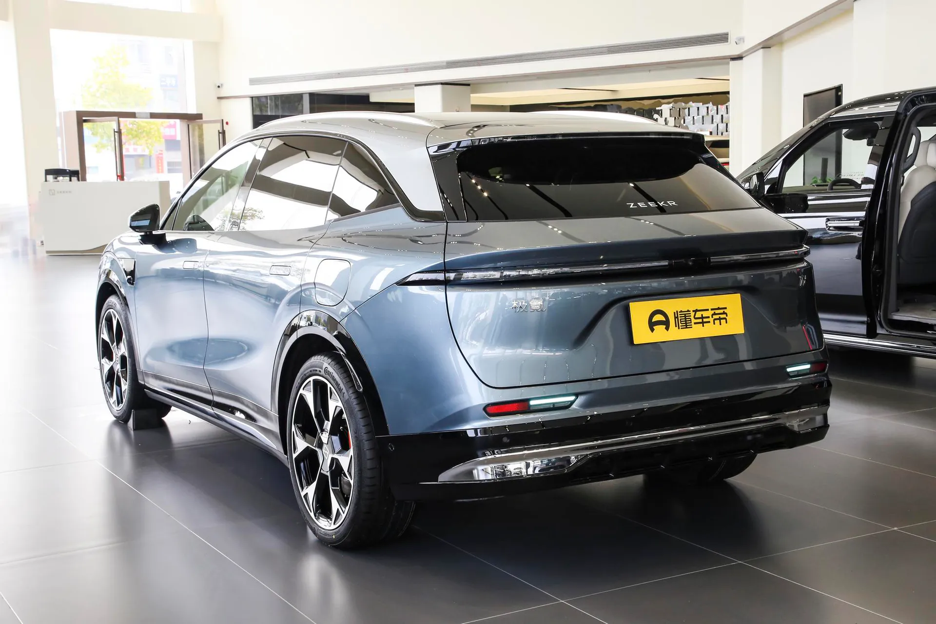  7X 103kWh AWD Ultra