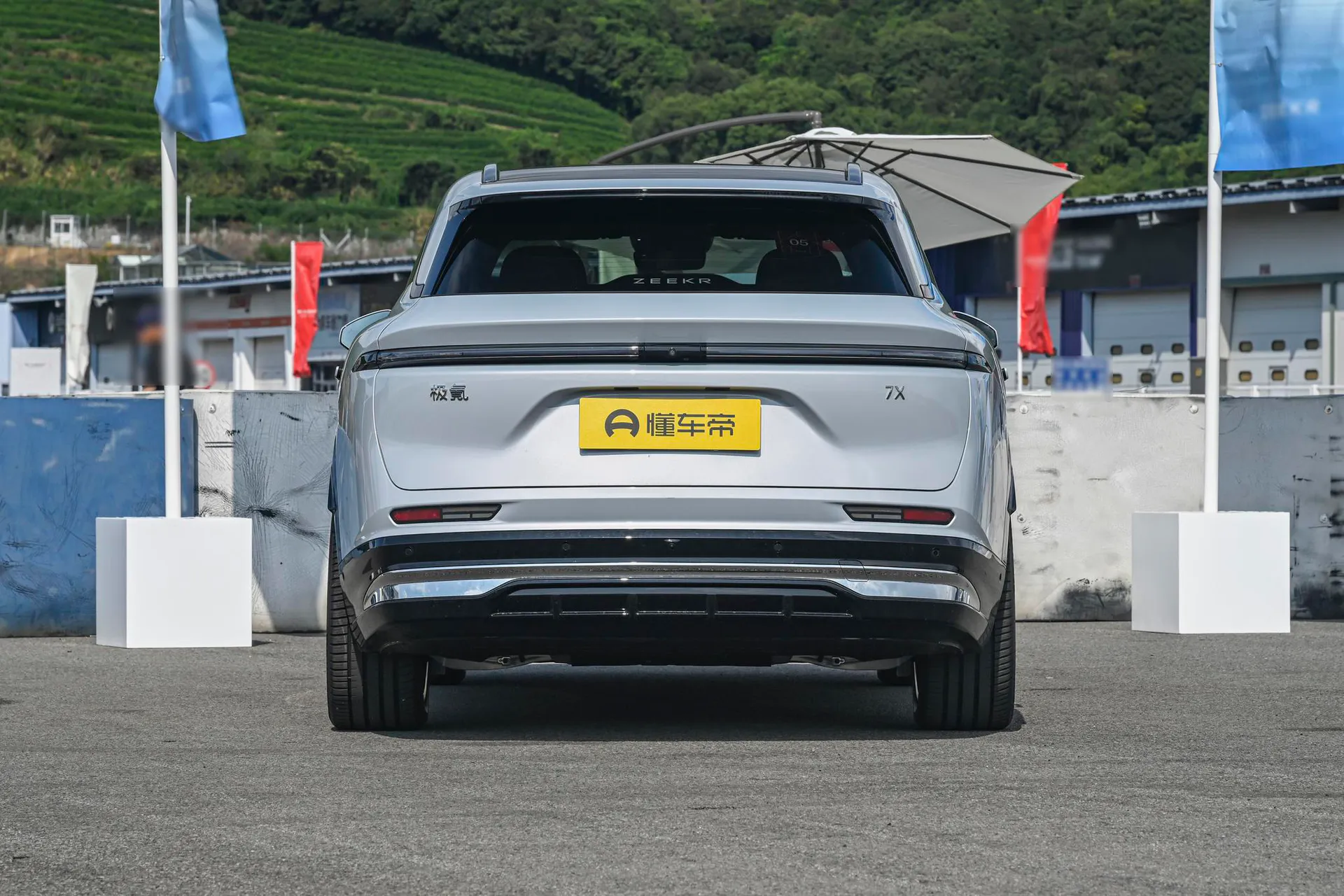  7X 103kWh AWD Ultra