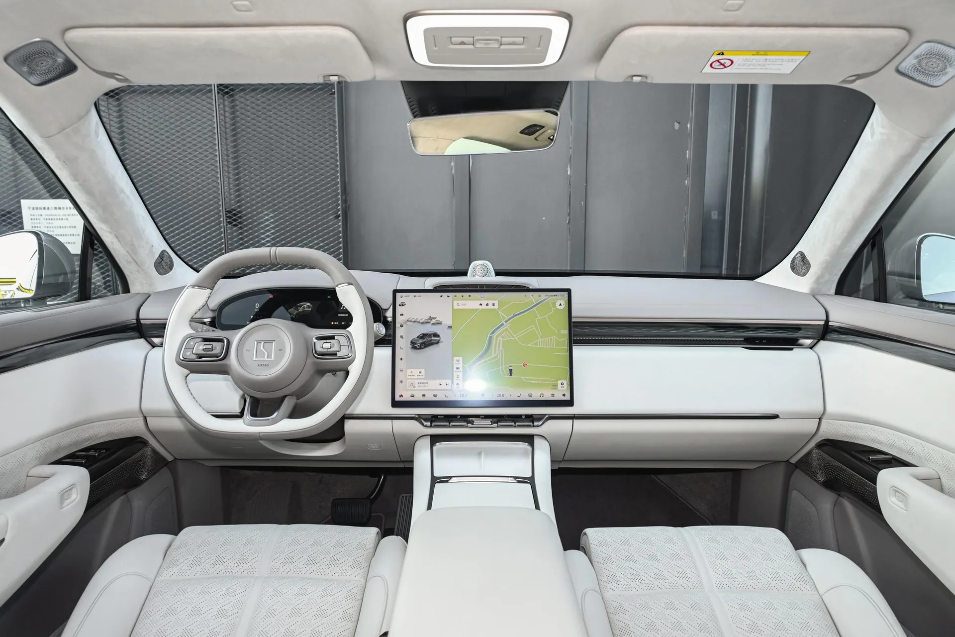  7X 103kWh AWD Ultra