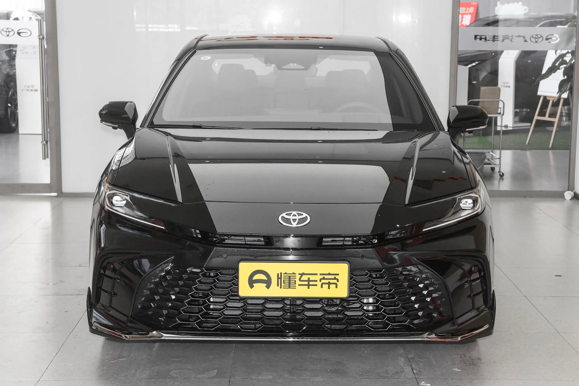  Camry Hybrid 2.5HXS Sport PLUS