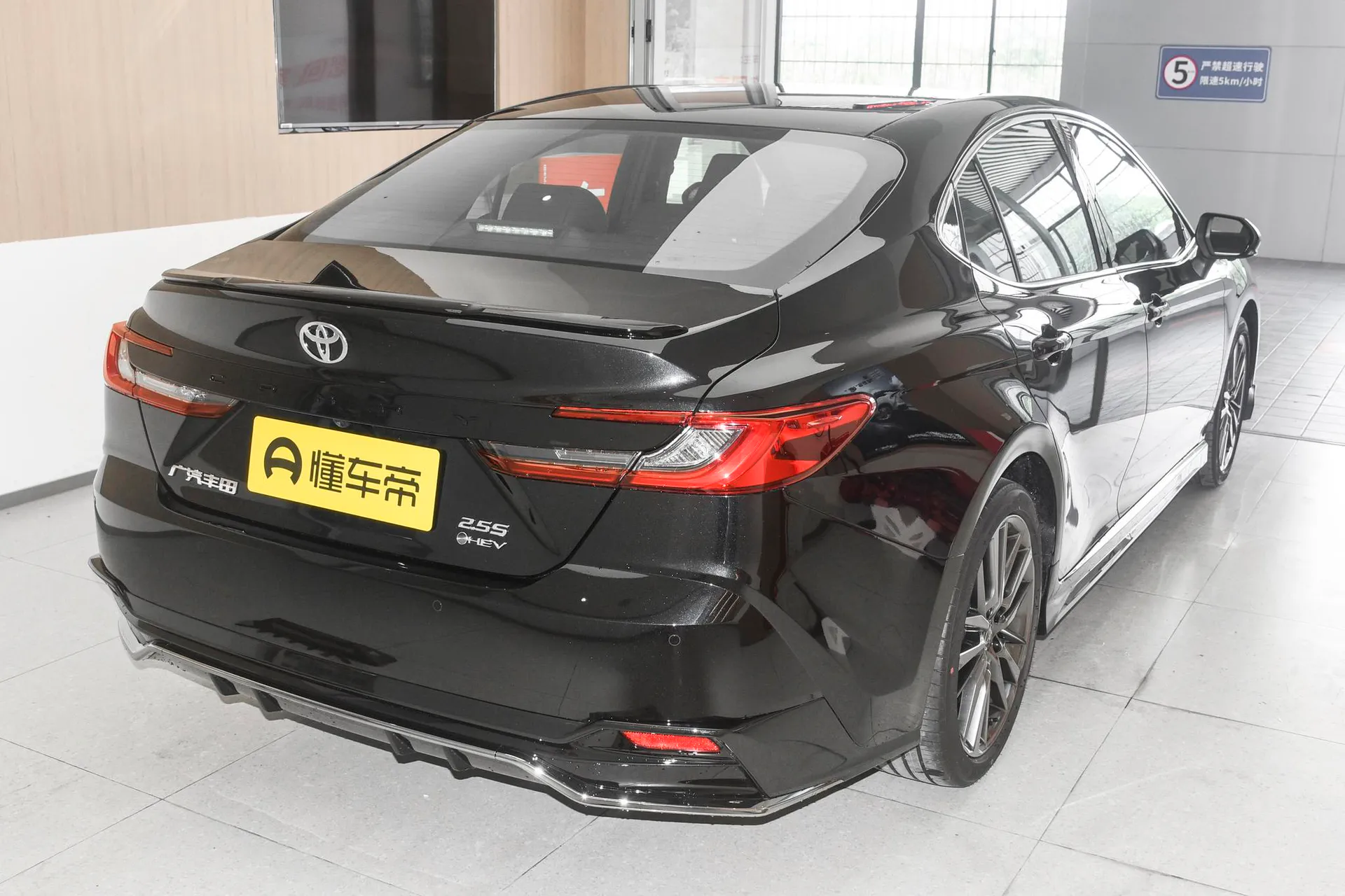  Camry Hybrid 2.5HXS Sport PLUS