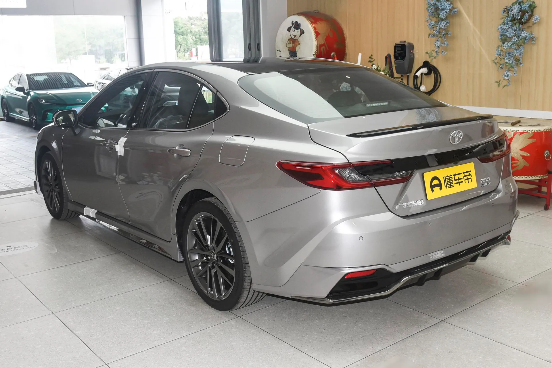  Camry Hybrid 2.5HXS Sport PLUS
