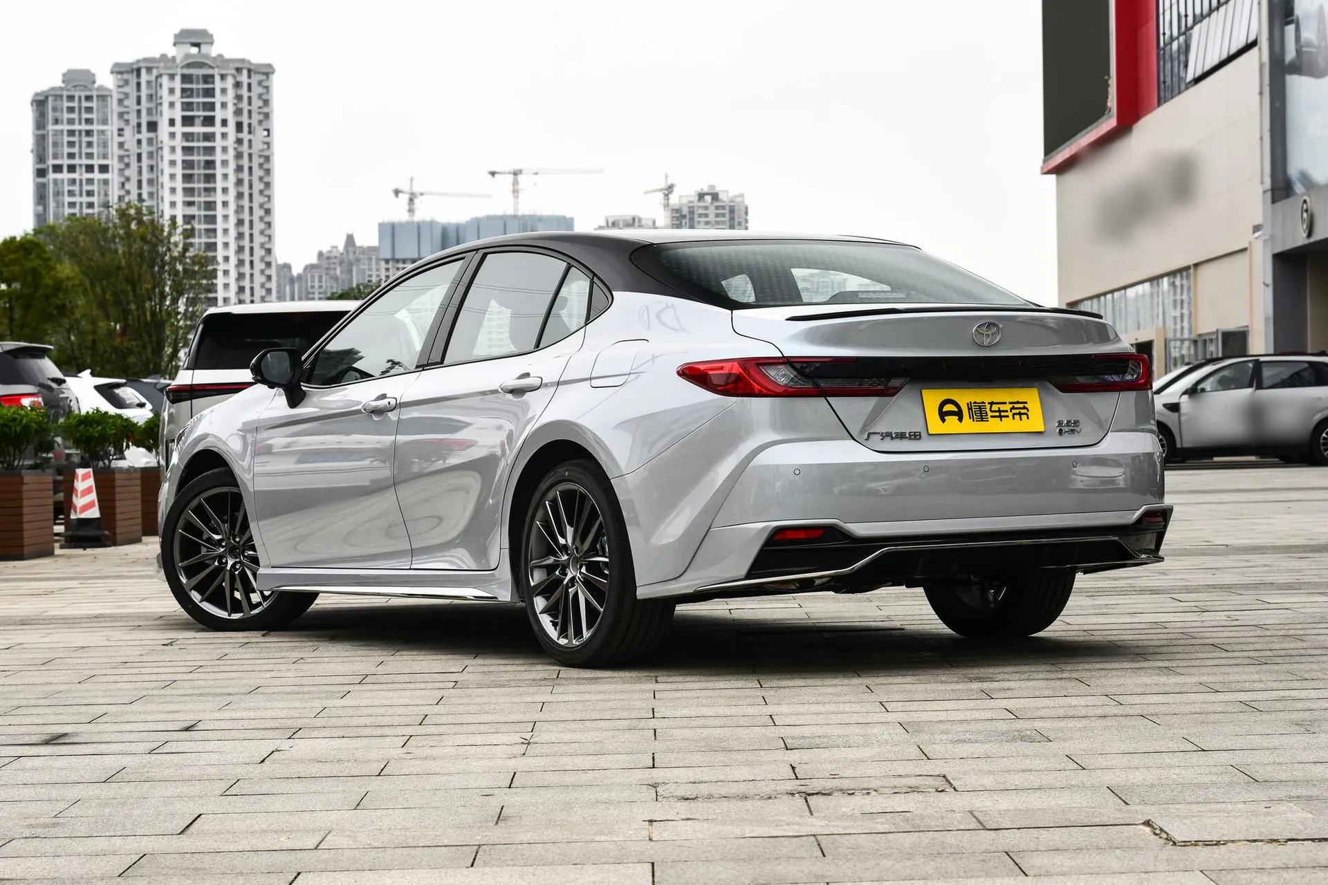  Camry Hybrid 2.5HXS Sport PLUS