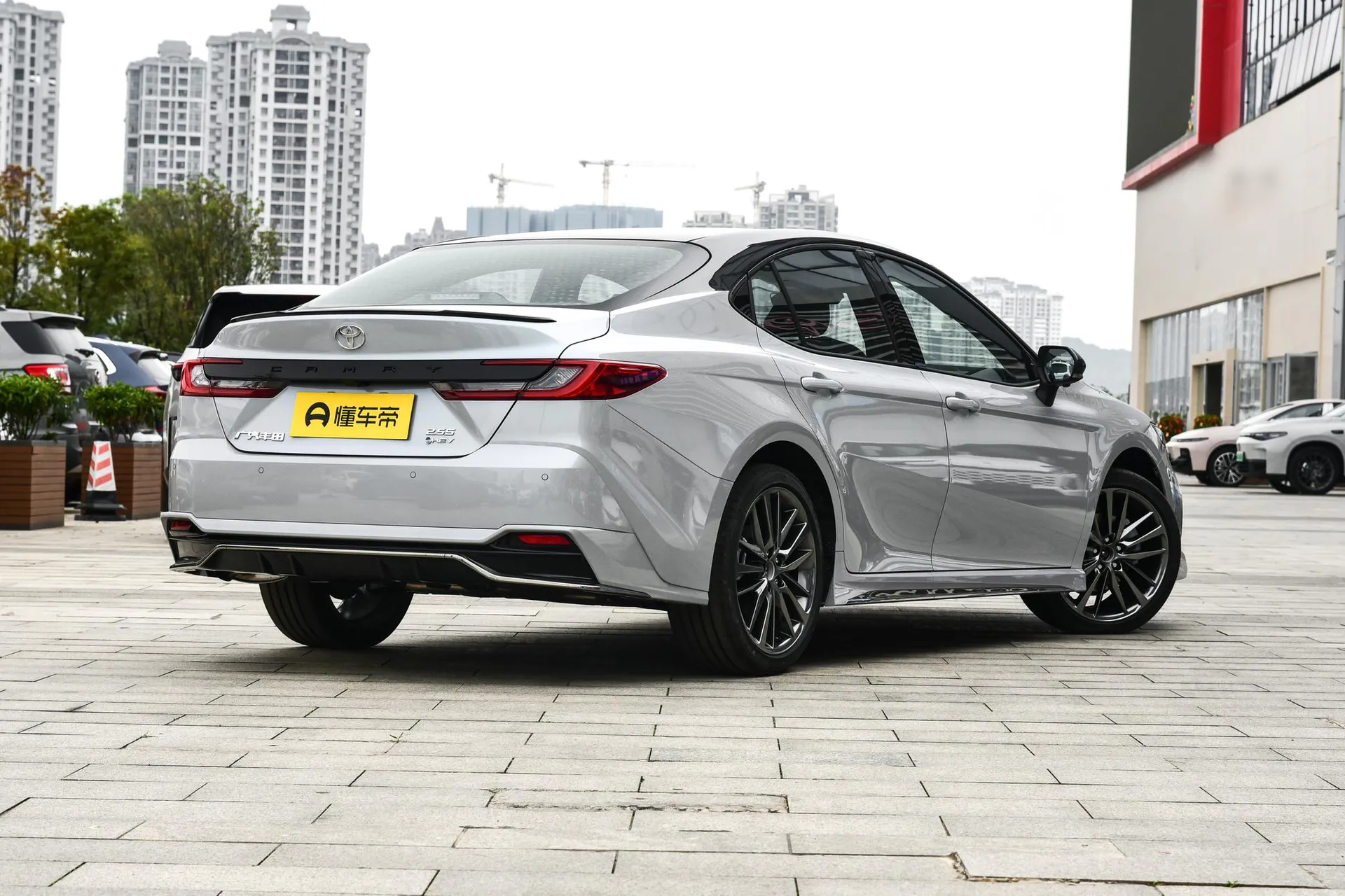  Camry Hybrid 2.5HXS Sport PLUS