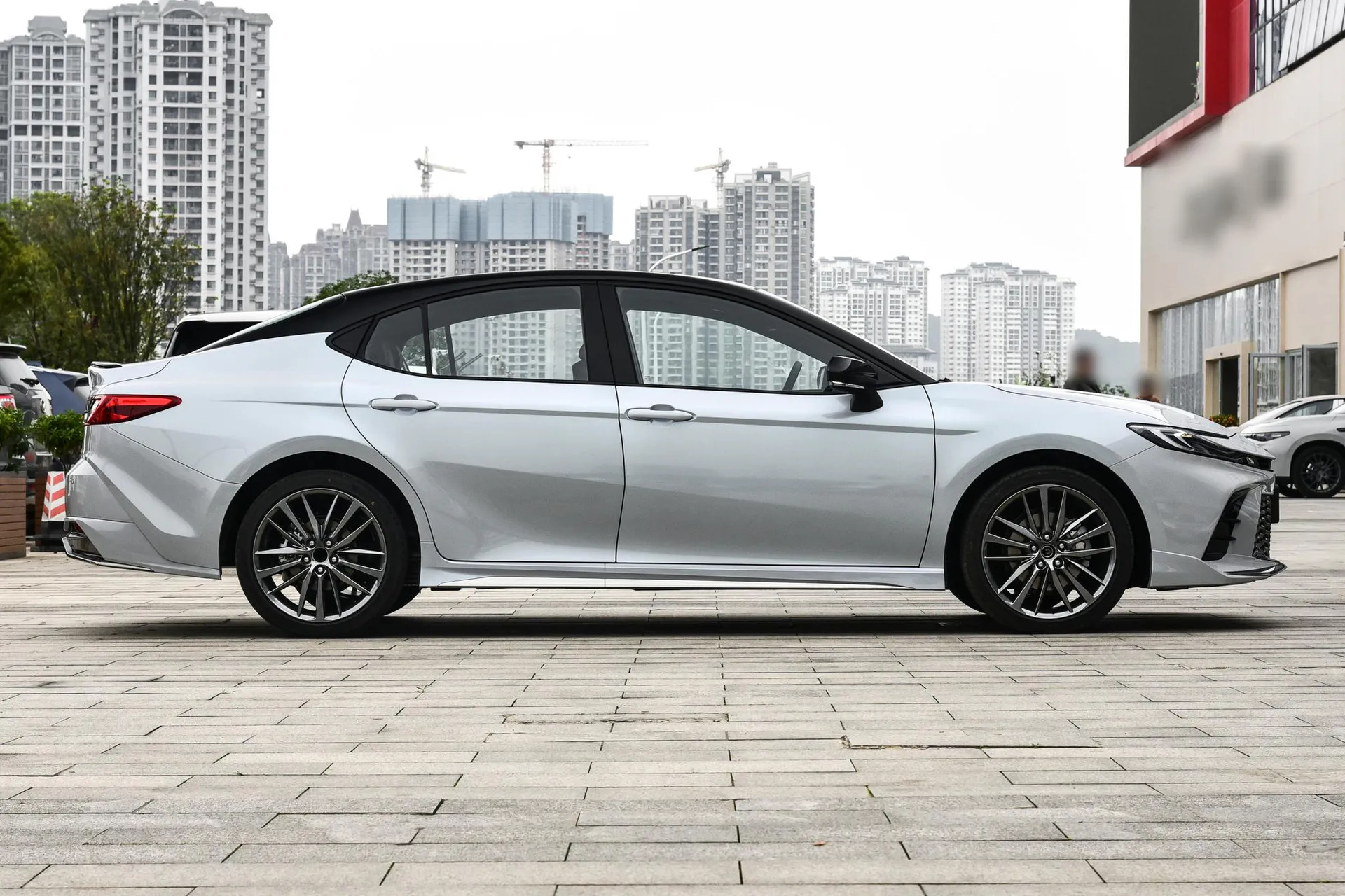  Camry Hybrid 2.5HXS Sport PLUS