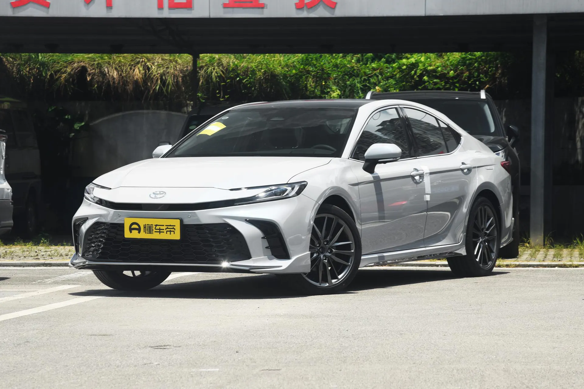  Camry Hybrid 2.5HXS Sport PLUS