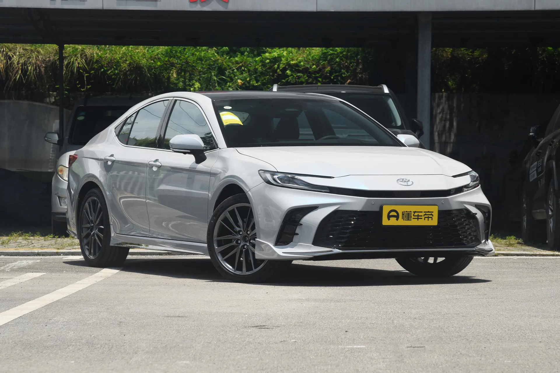  Camry Hybrid 2.5HXS Sport PLUS