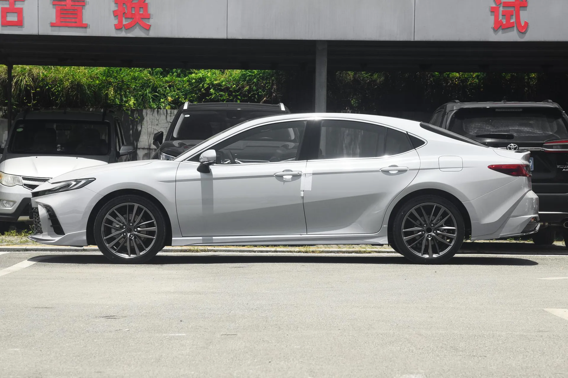  Camry Hybrid 2.5HXS Sport PLUS