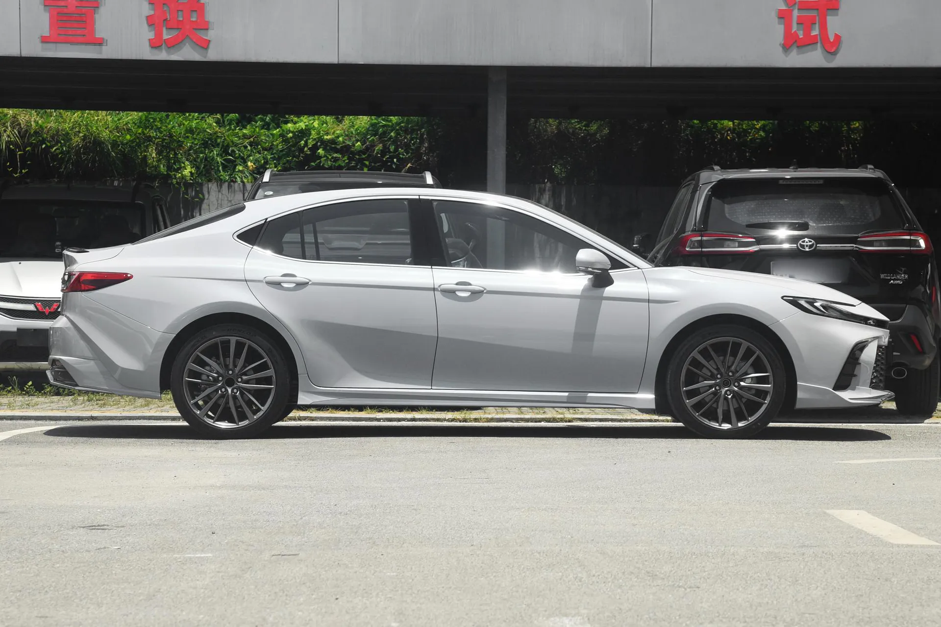  Camry Hybrid 2.5HXS Sport PLUS