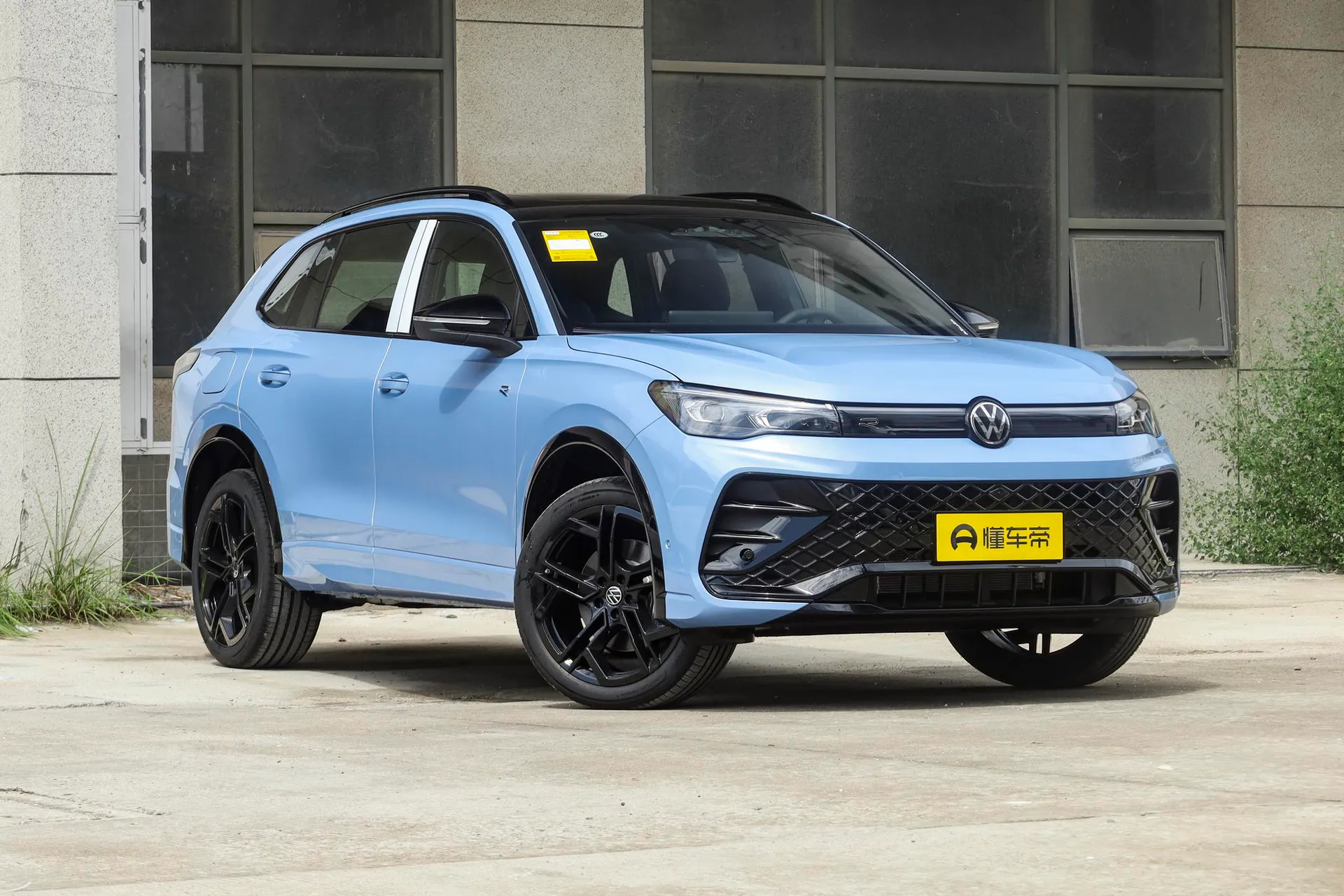  Tiguan L Pro 380 TSI AWD R-Line Smart Premium