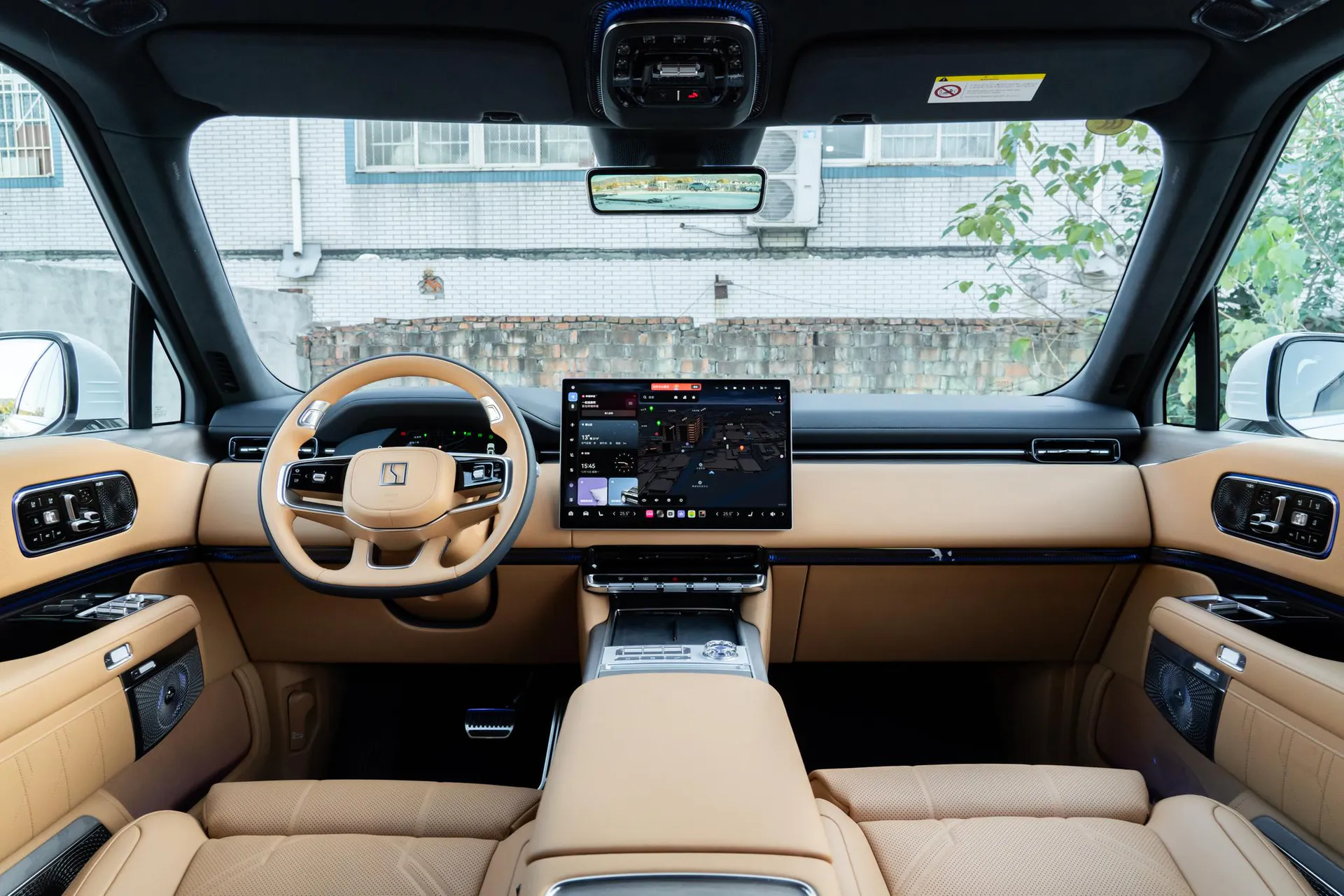  9X Hyper 70kWh Six-Seater