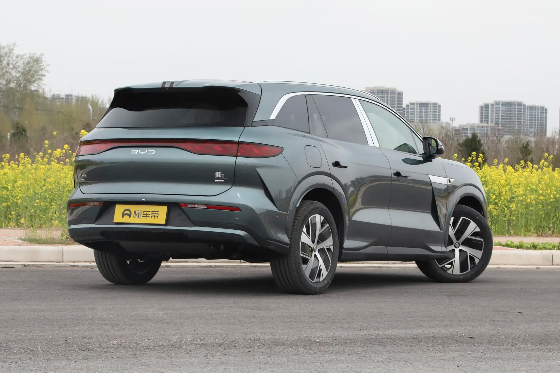  Tang L DM-i 215 KM RWD LiDAR Flagship