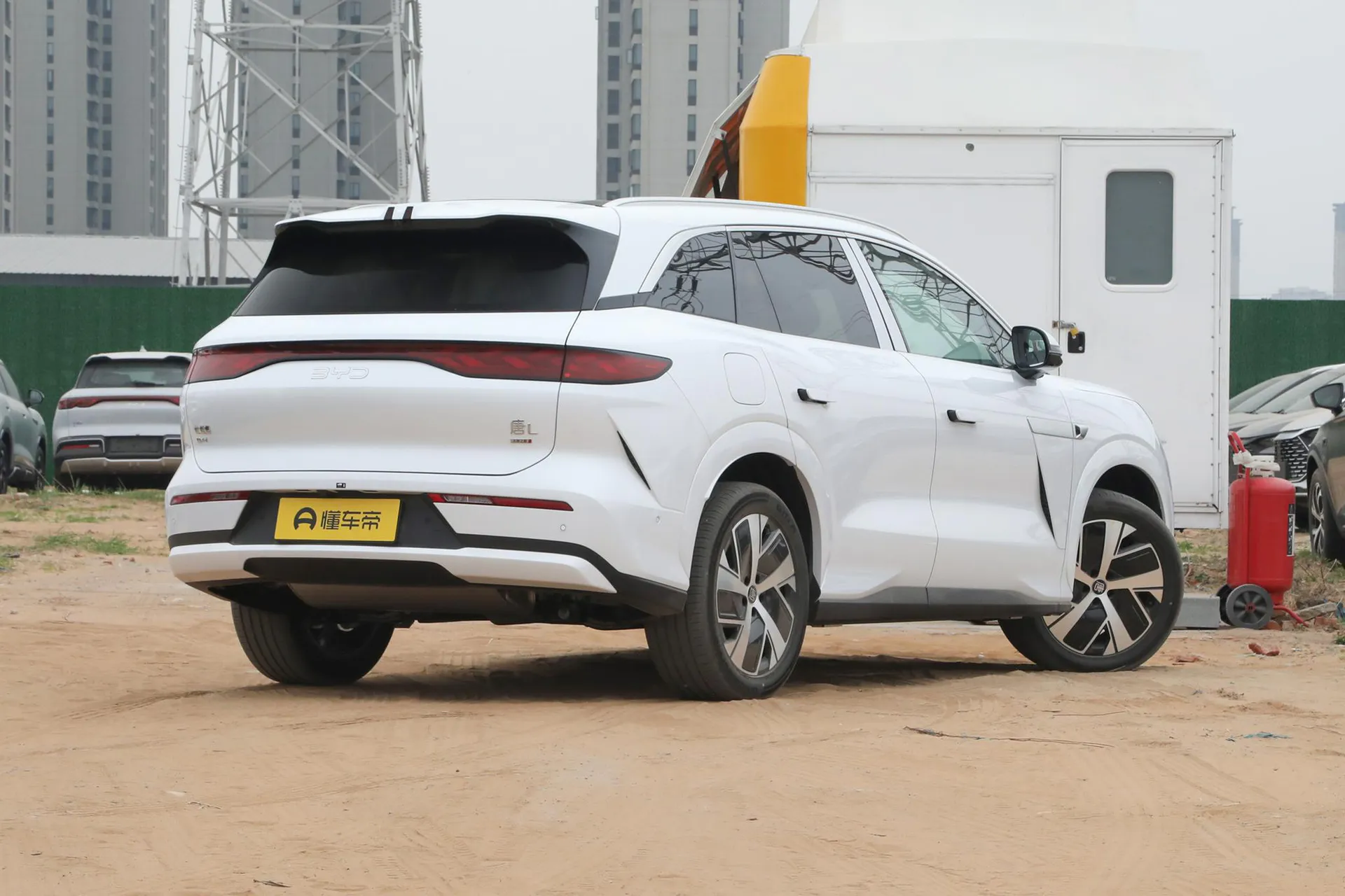  Tang L DM-i 215 KM RWD LiDAR Flagship