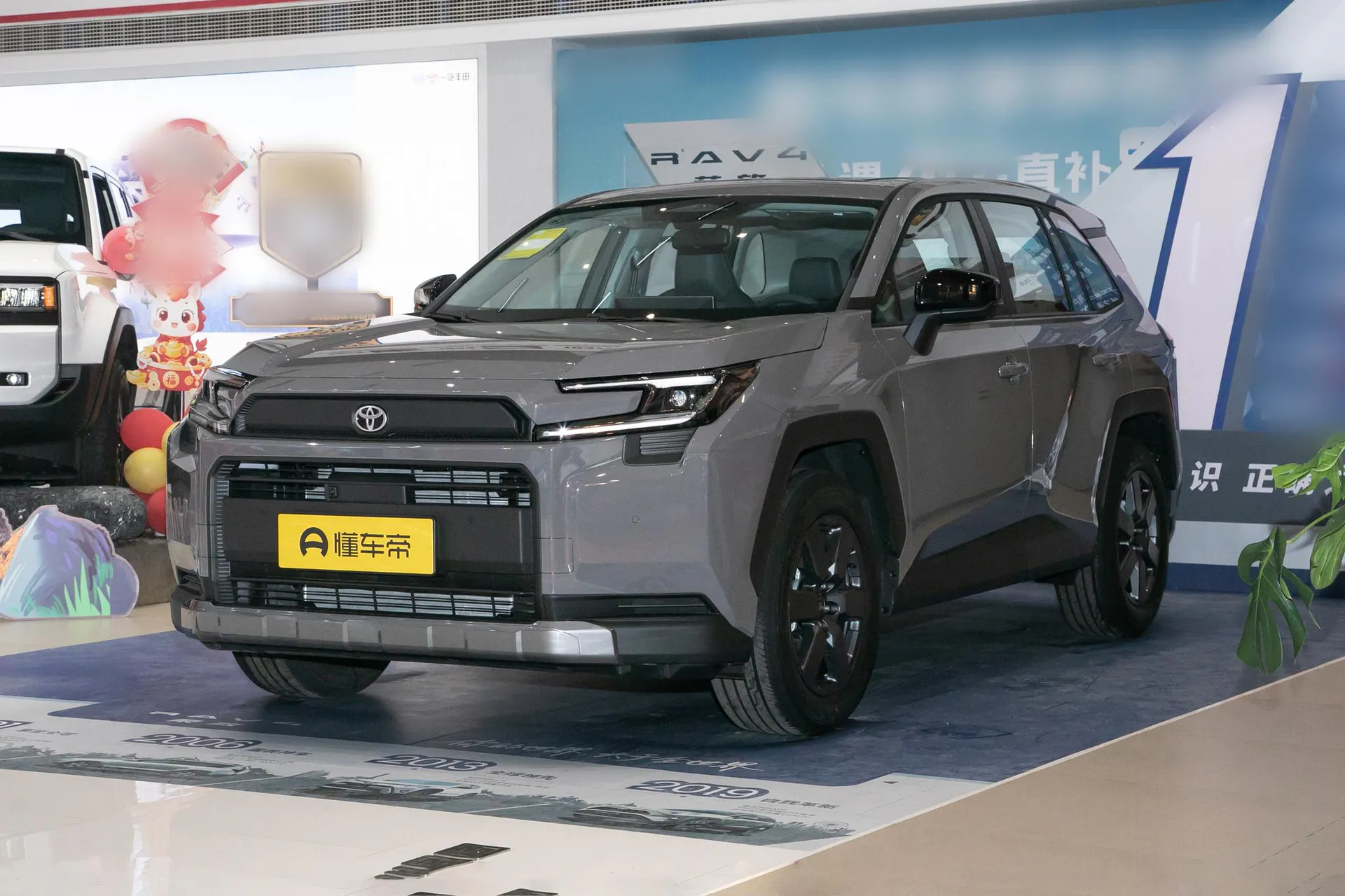  RAV4 2.0L AWD Luxury