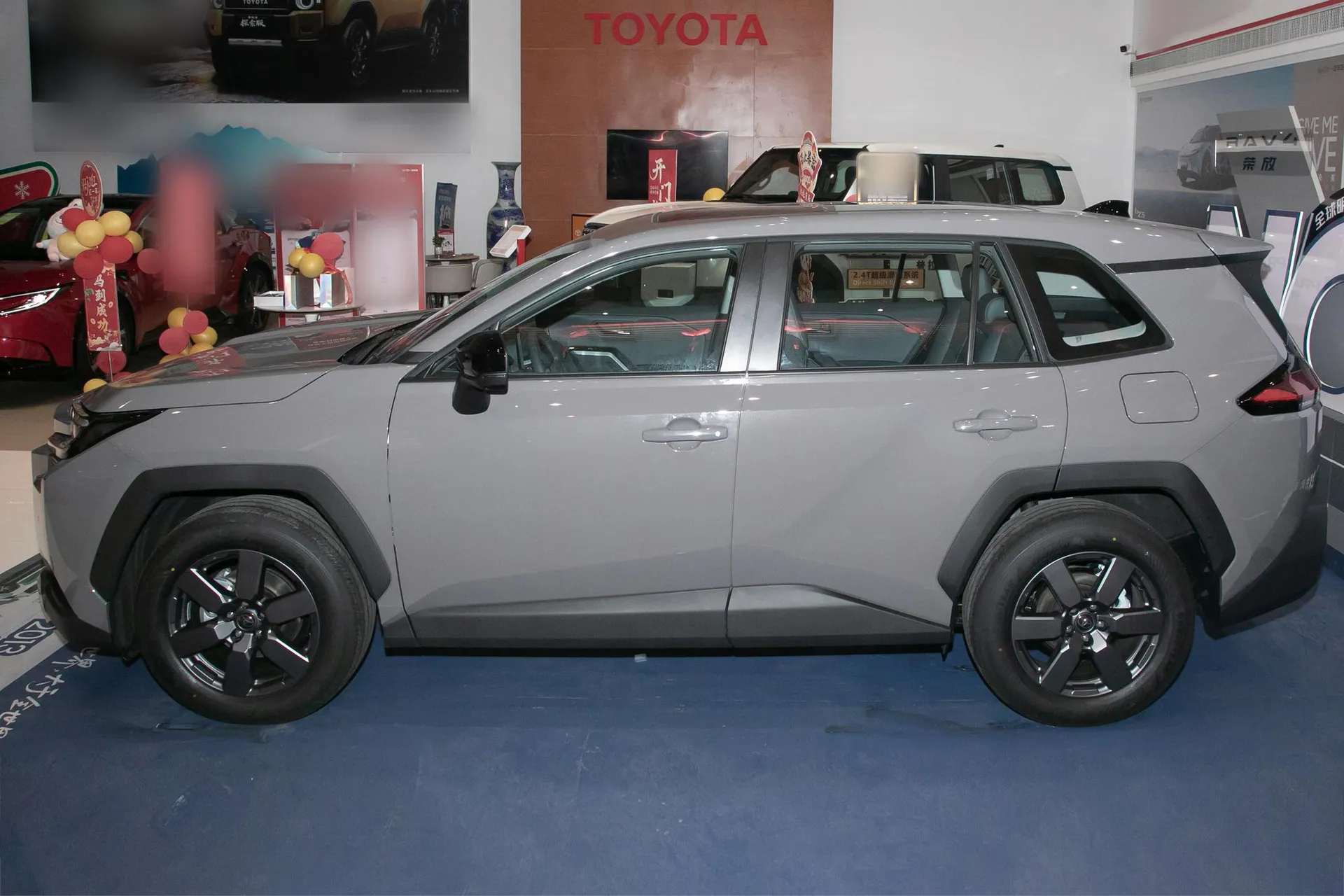  RAV4 2.0L AWD Luxury