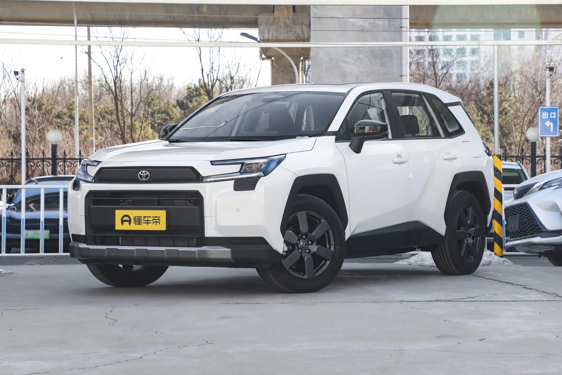  RAV4 2.0L AWD Luxury