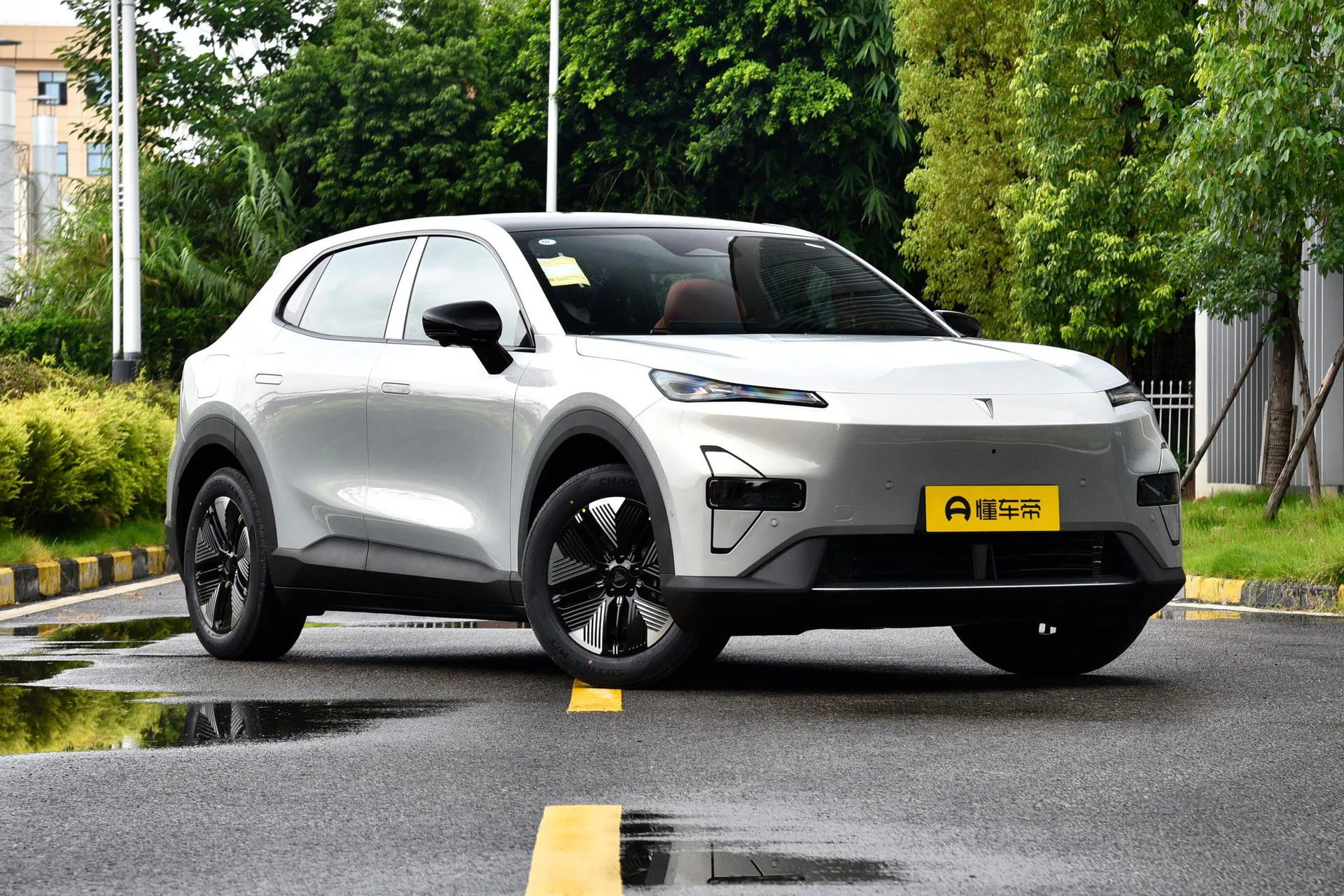  S05 620 Plus Pure EV