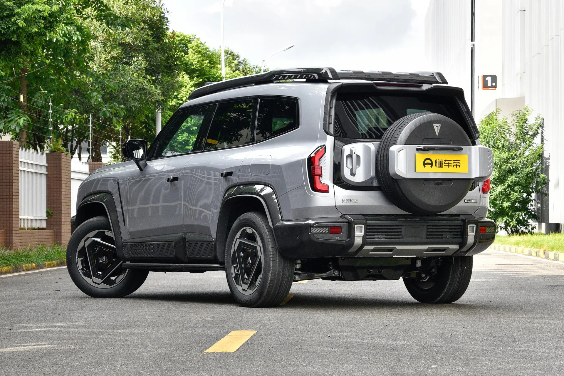  G318 Carefree Cross-Country AWD Secret Realm