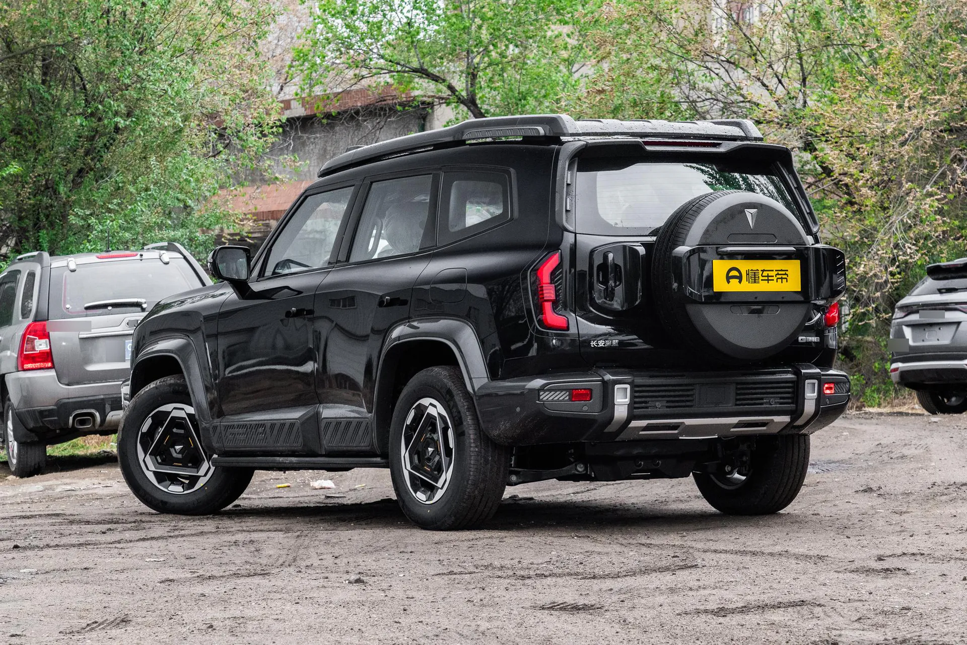  G318 Carefree Cross-Country AWD Yuanshan