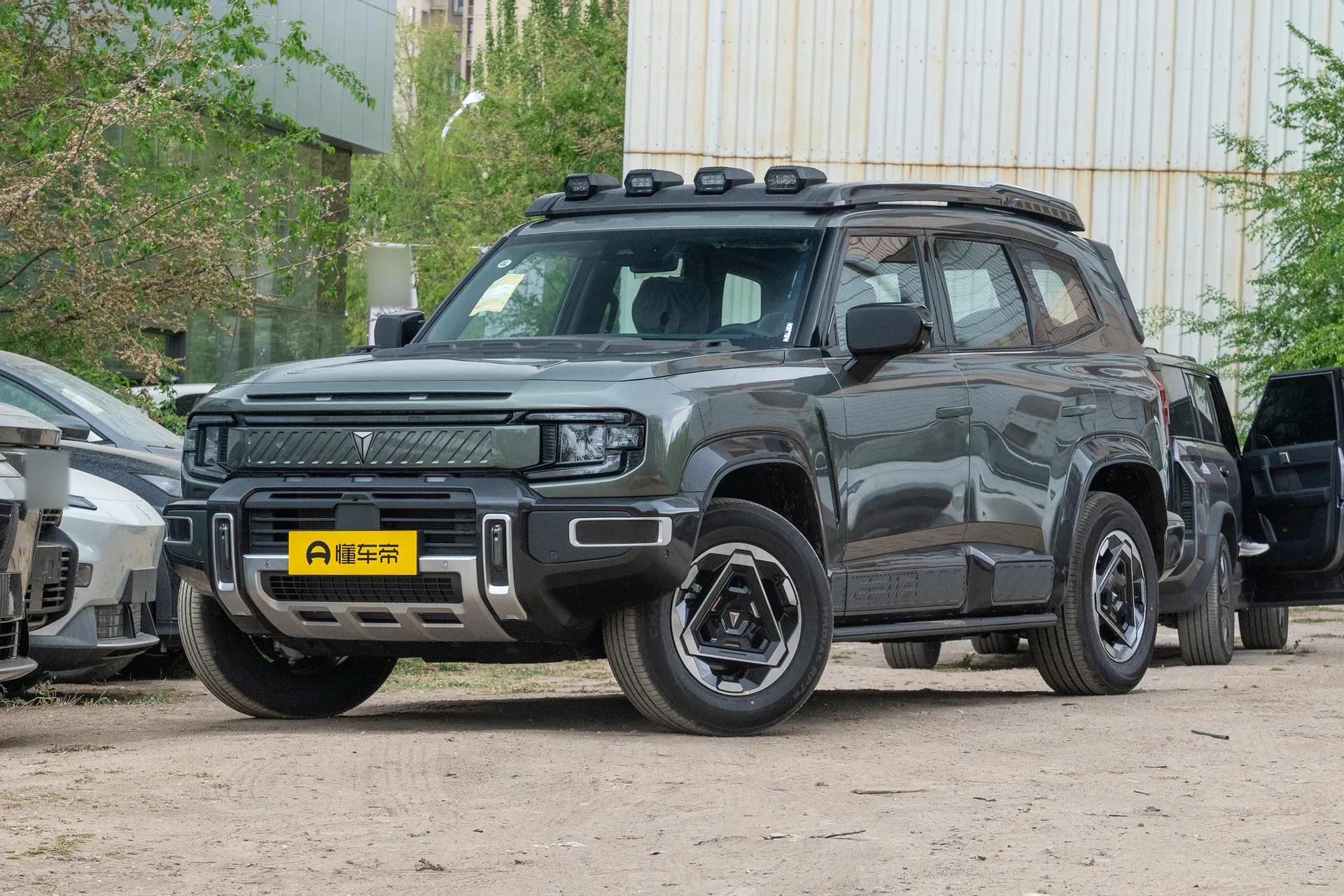  G318 Carefree Cross-Country AWD Yuanshan
