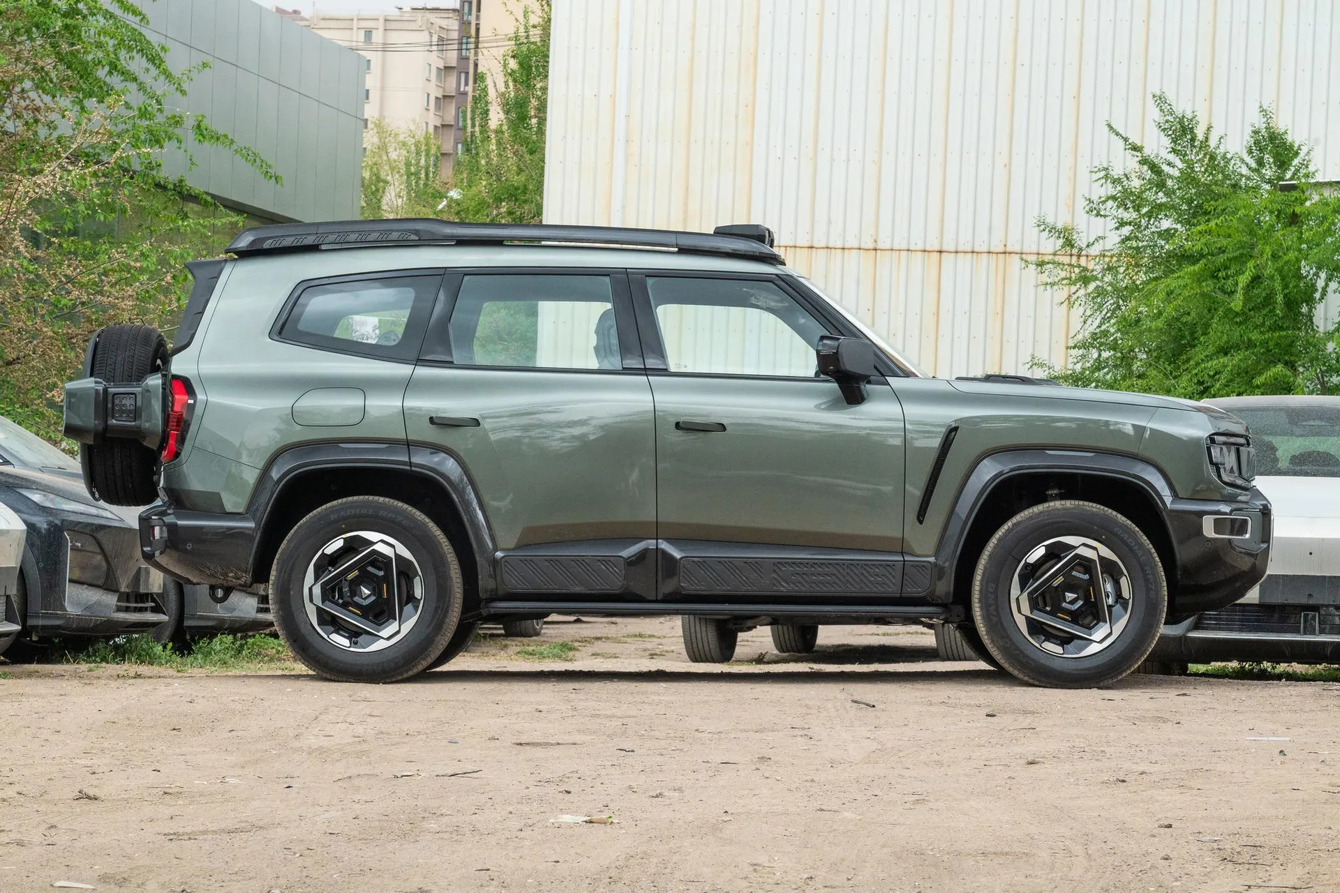  G318 Carefree Cross-Country AWD Yuanshan