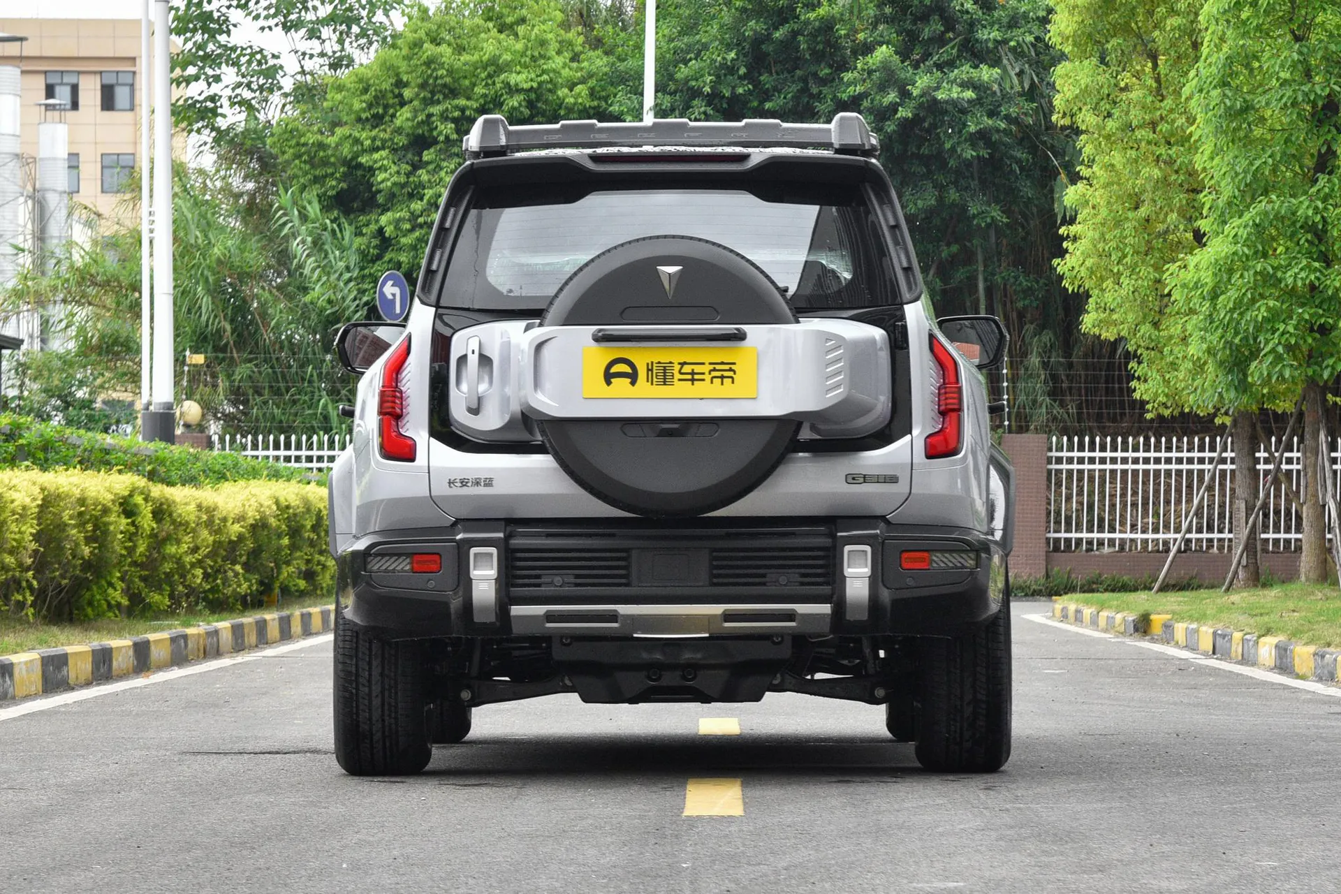  G318 Carefree Cross-Country AWD Yuanshan