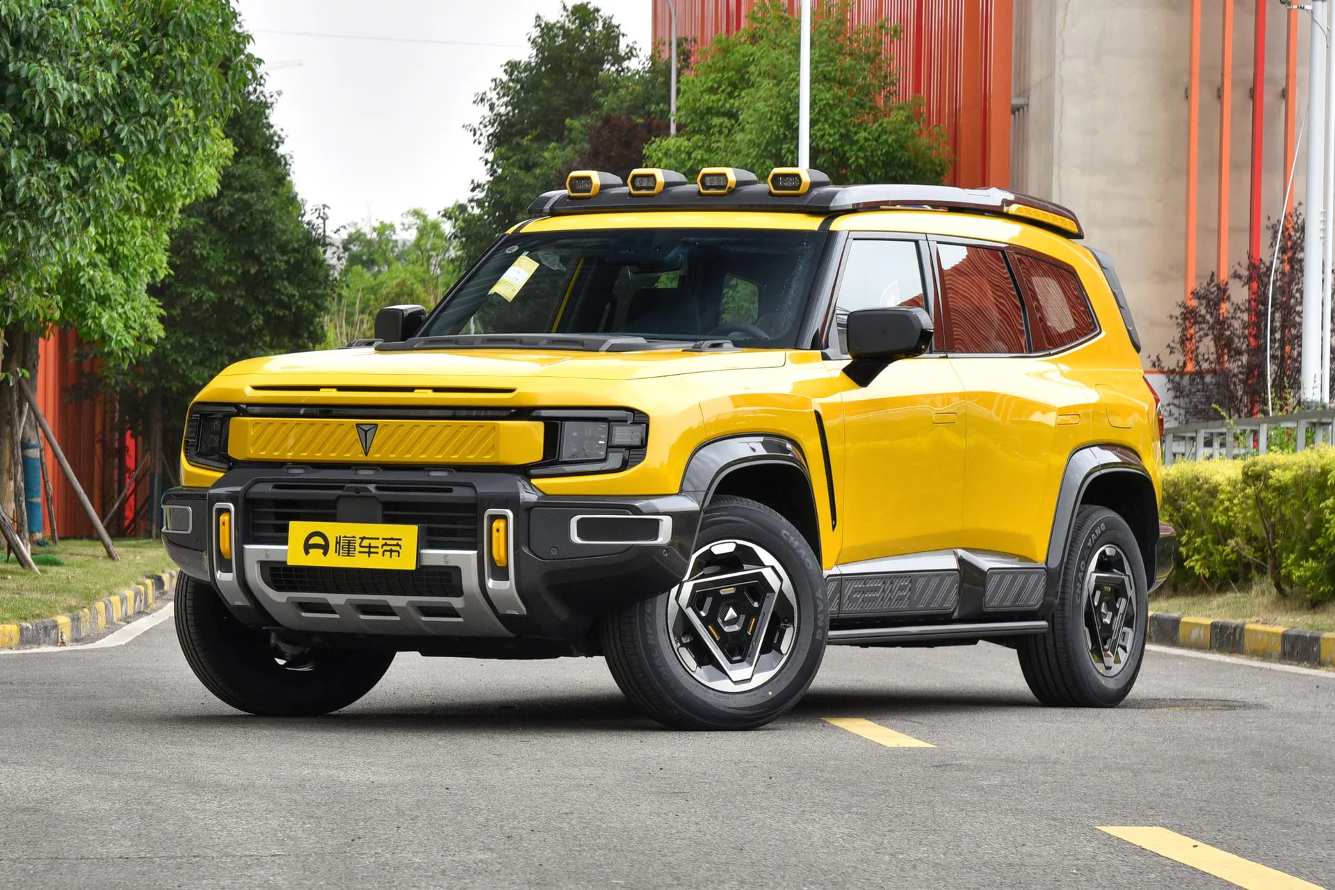  G318 Carefree Cross-Country AWD Yuanshan