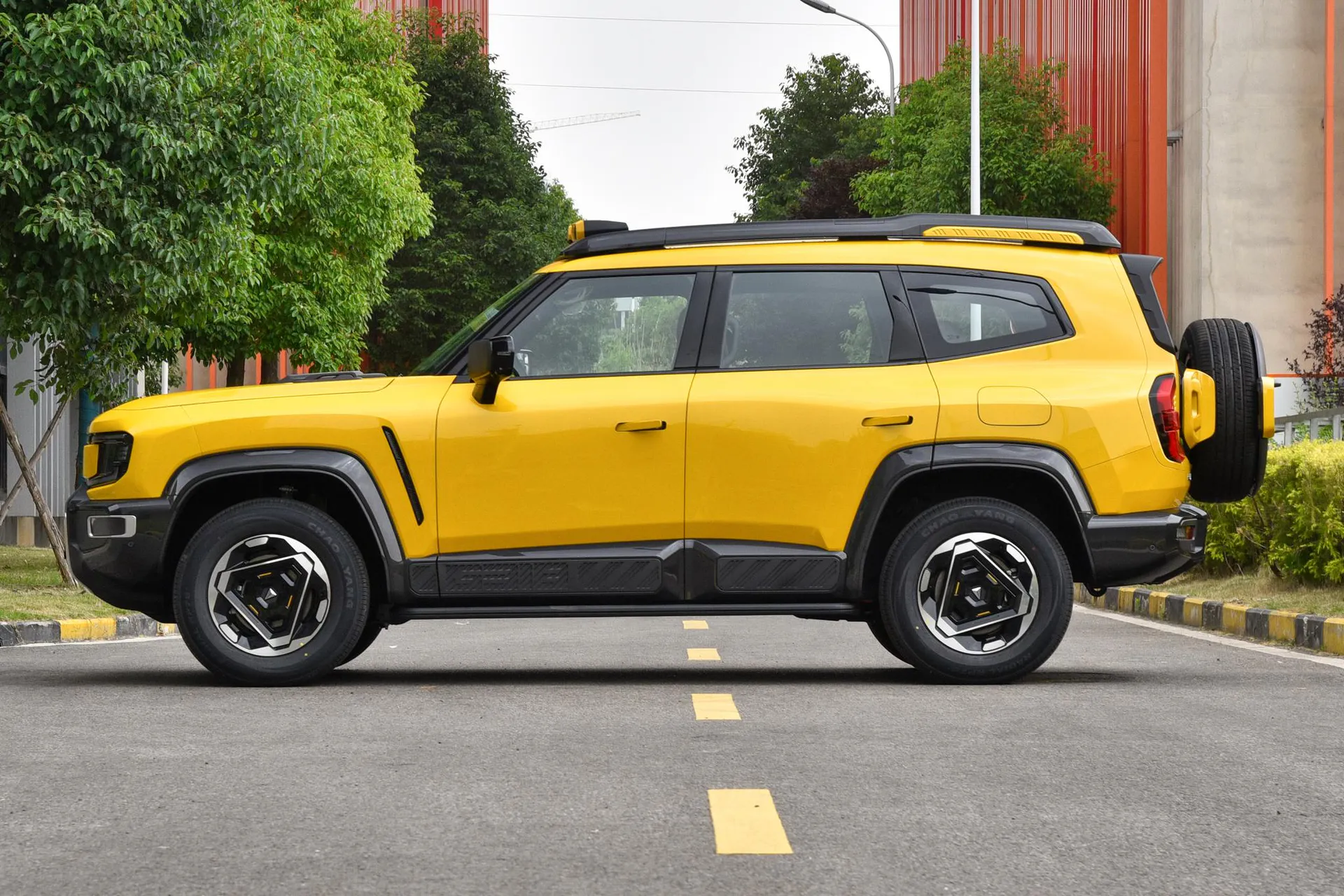  G318 Carefree Cross-Country AWD Yuanshan