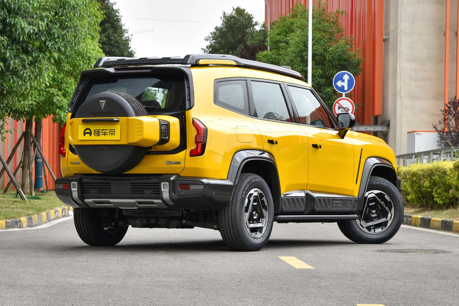  G318 Carefree Cross-Country AWD Yuanshan