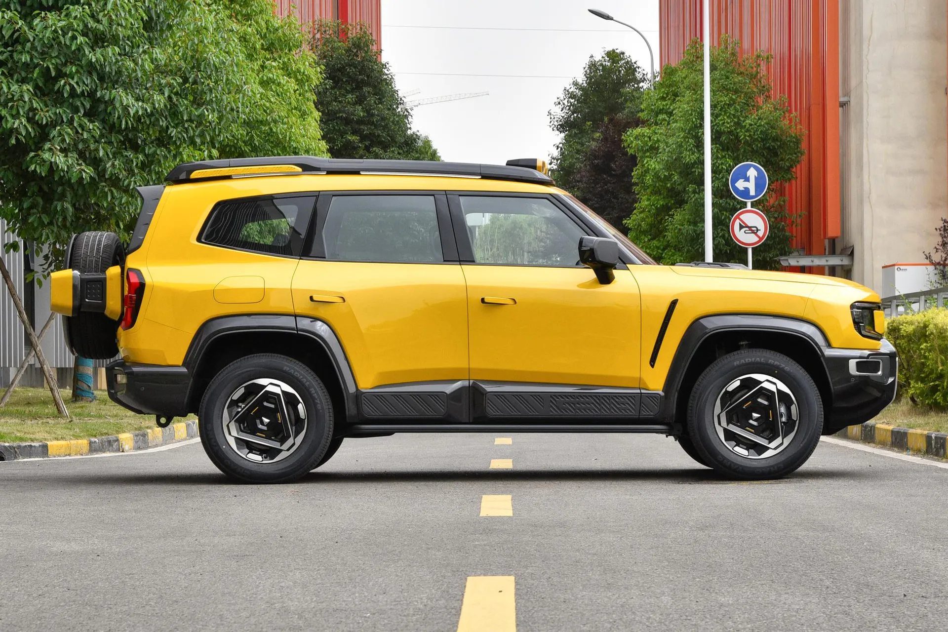  G318 Carefree Cross-Country AWD Yuanshan
