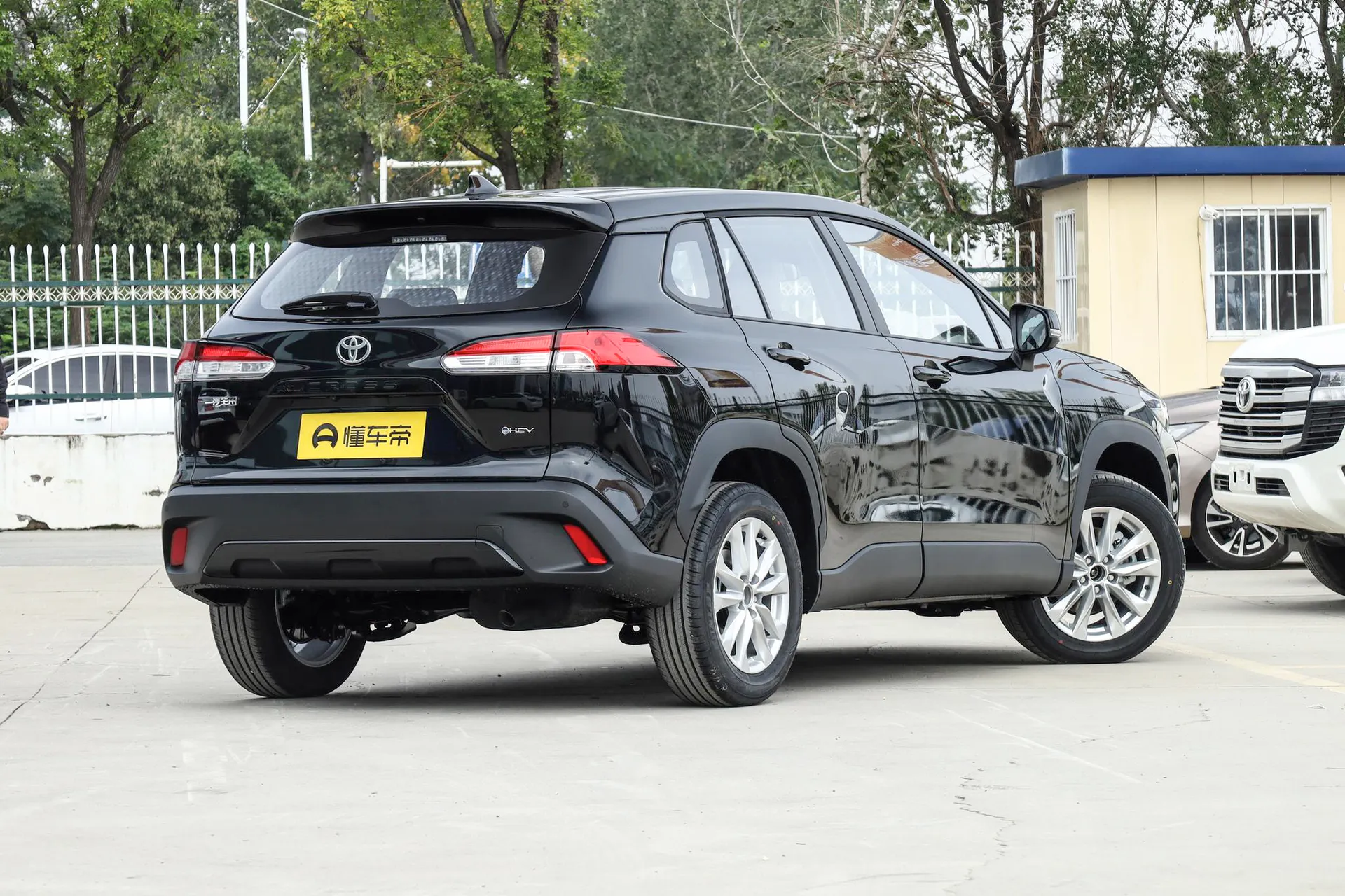  Corolla Regal 2.0L Hybrid Elite