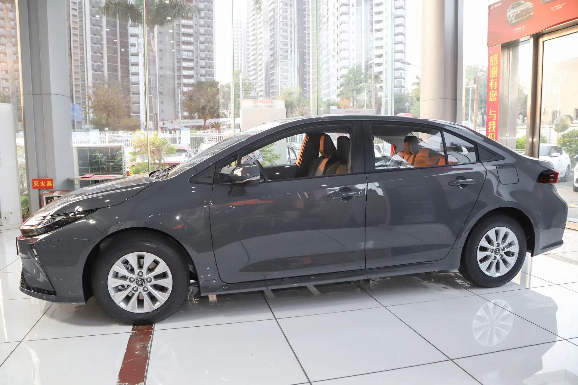  Corolla Hybrid 1.8L E-CVT Pioneer