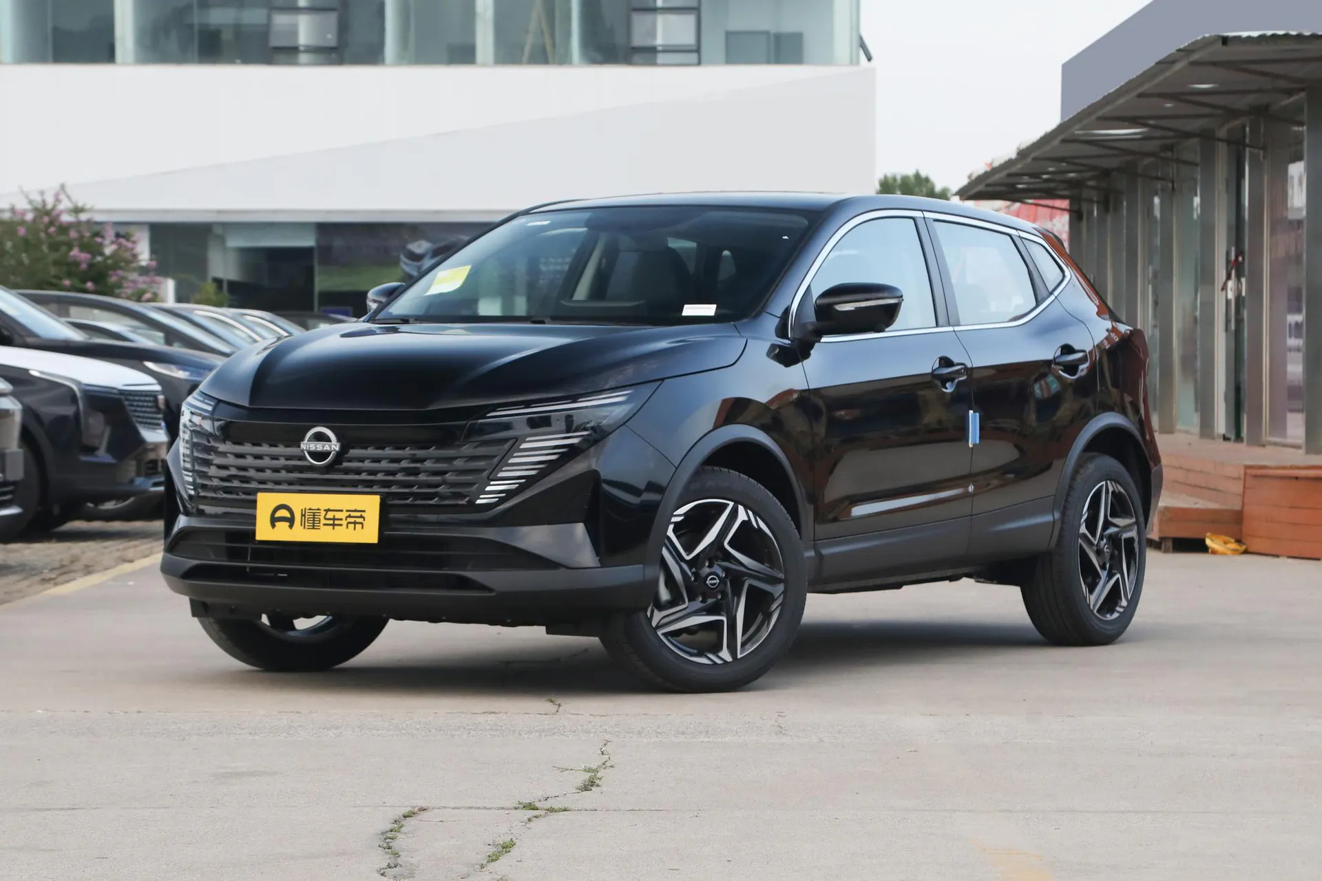  Qashqai Facelift Honor 2.0L CVT XV+ Leading