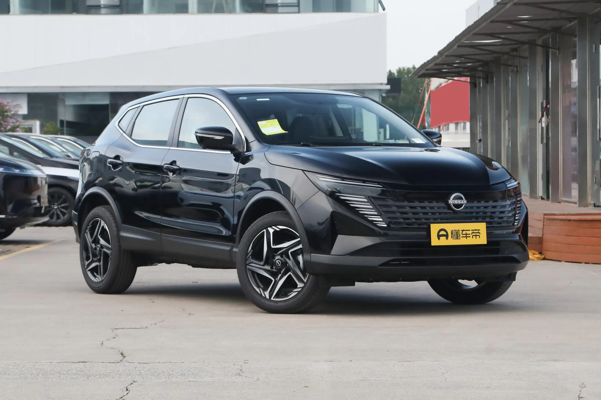  Qashqai Facelift Honor 2.0L CVT XV+ Leading